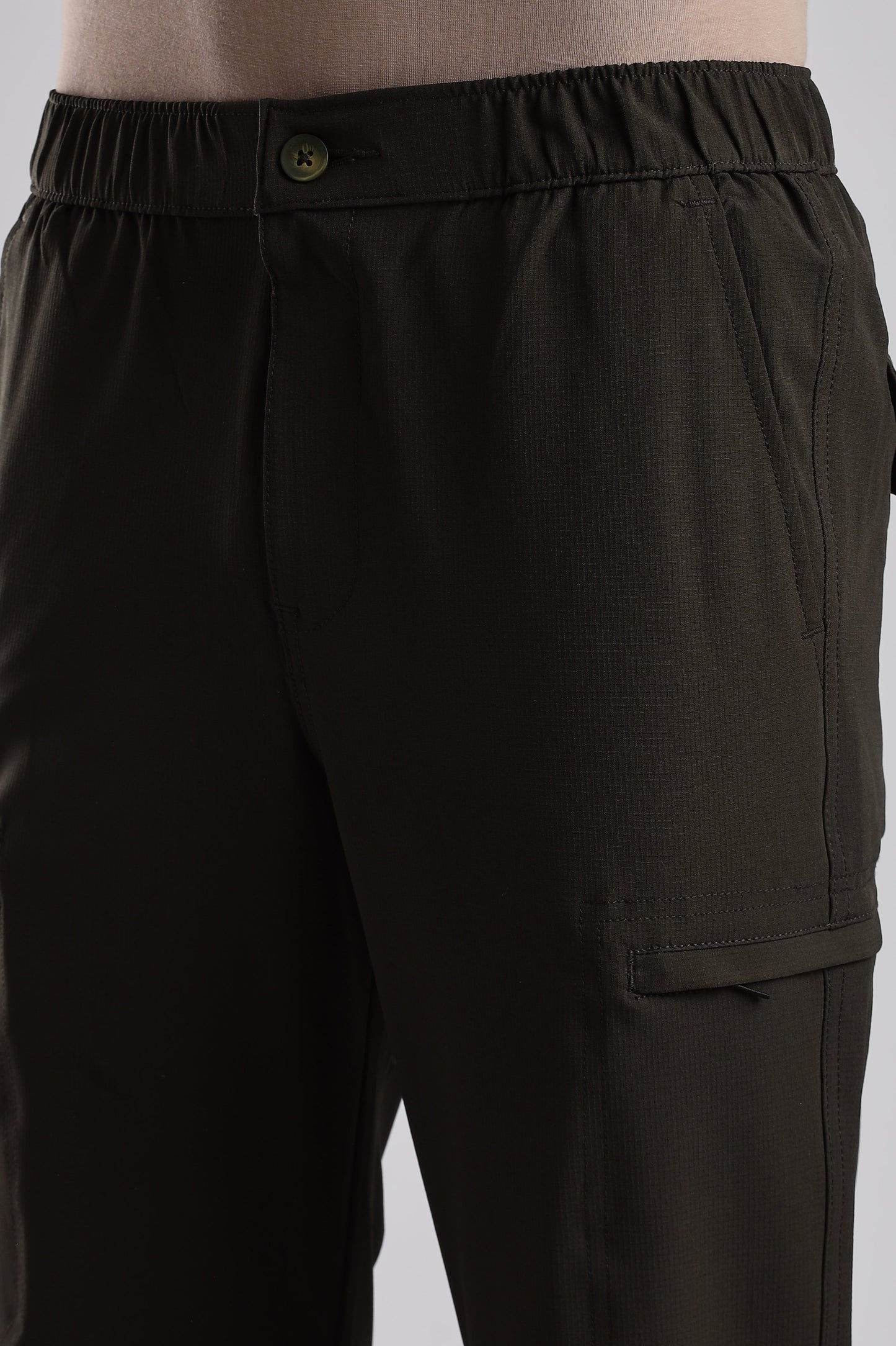 Men Structured Adventure Cargo-Olive