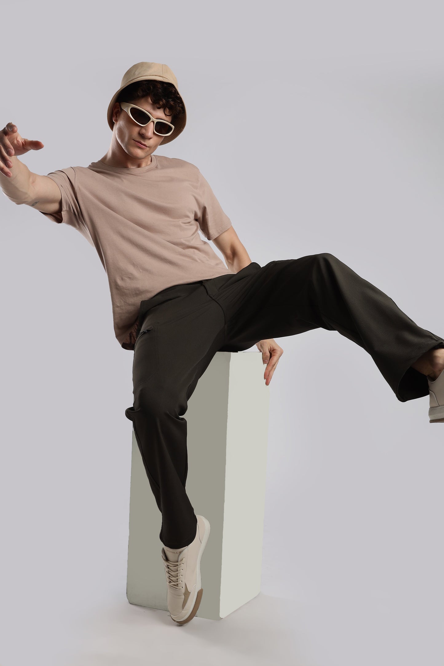 Men Structured Adventure Cargo-Olive