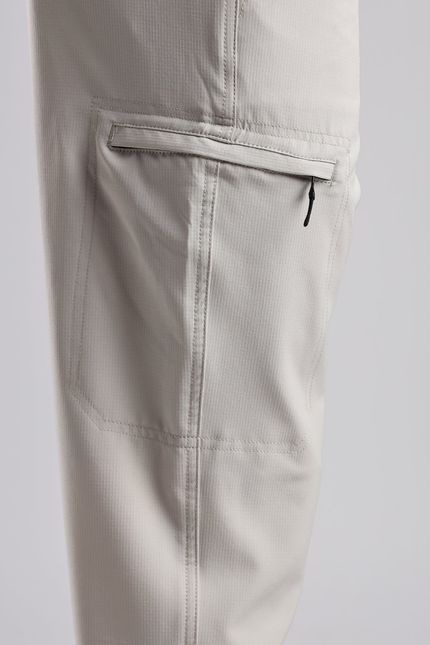 Men Structured Adventure Cargo-Cream