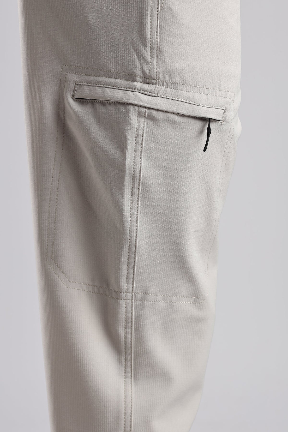Men Structured Adventure Cargo-Cream