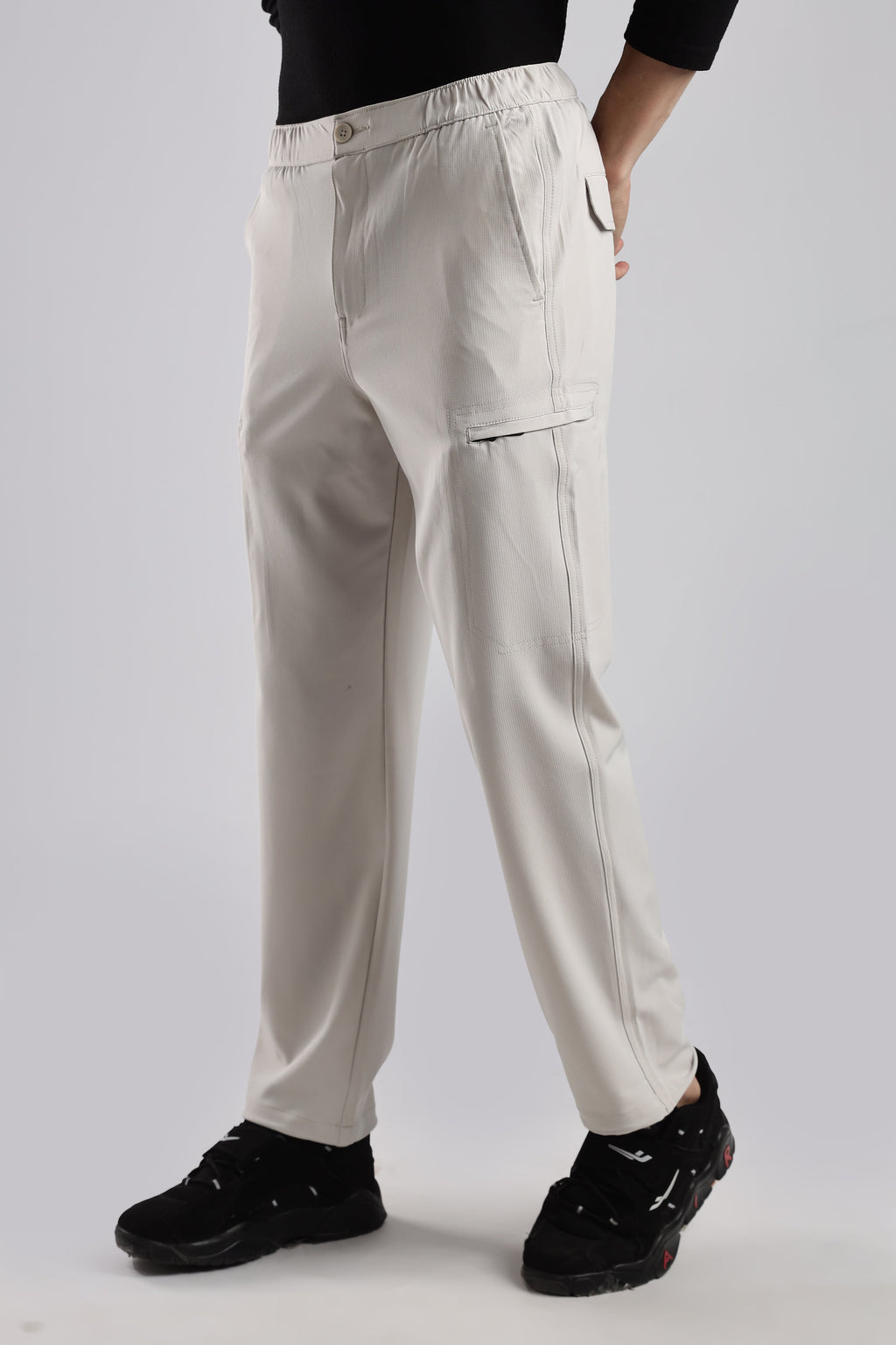 Men Structured Adventure Cargo-Cream