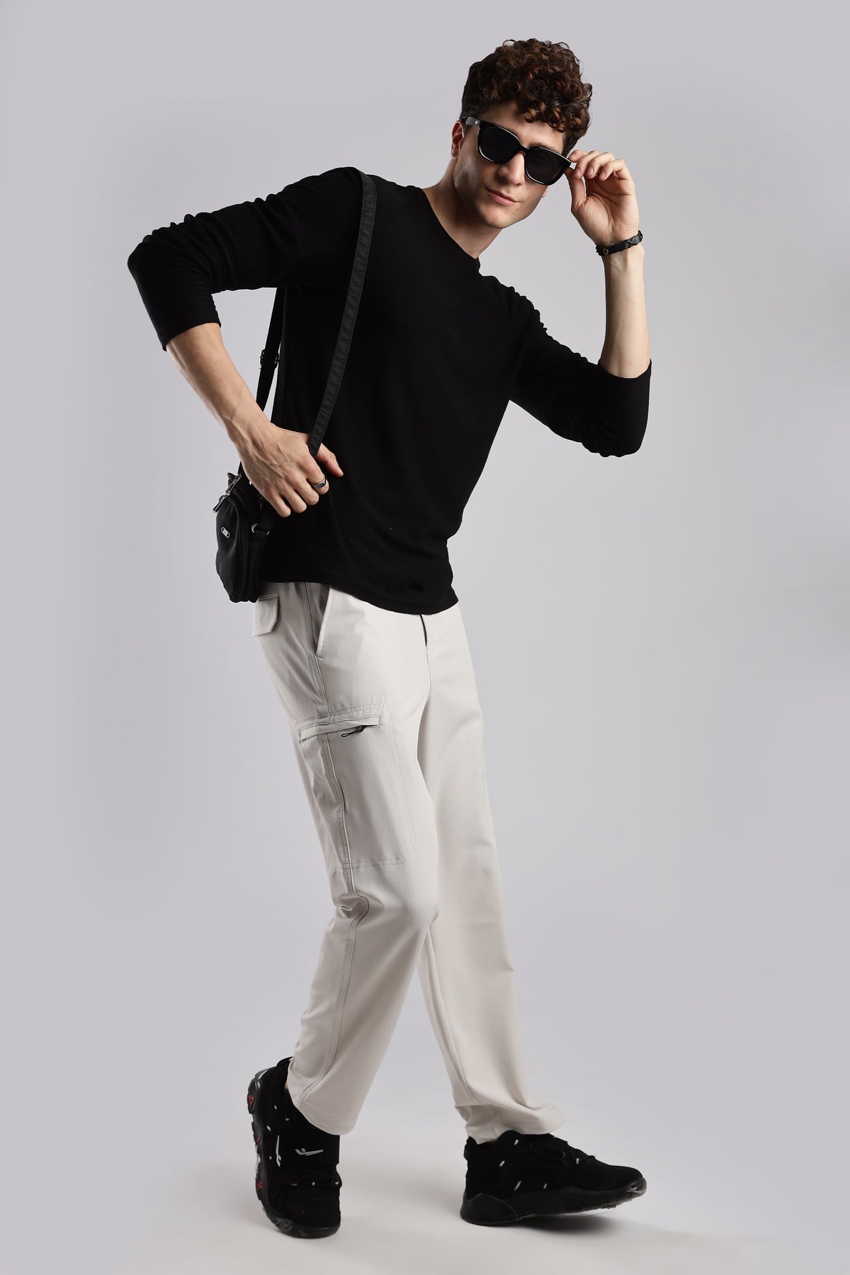 Men Structured Adventure Cargo-Cream