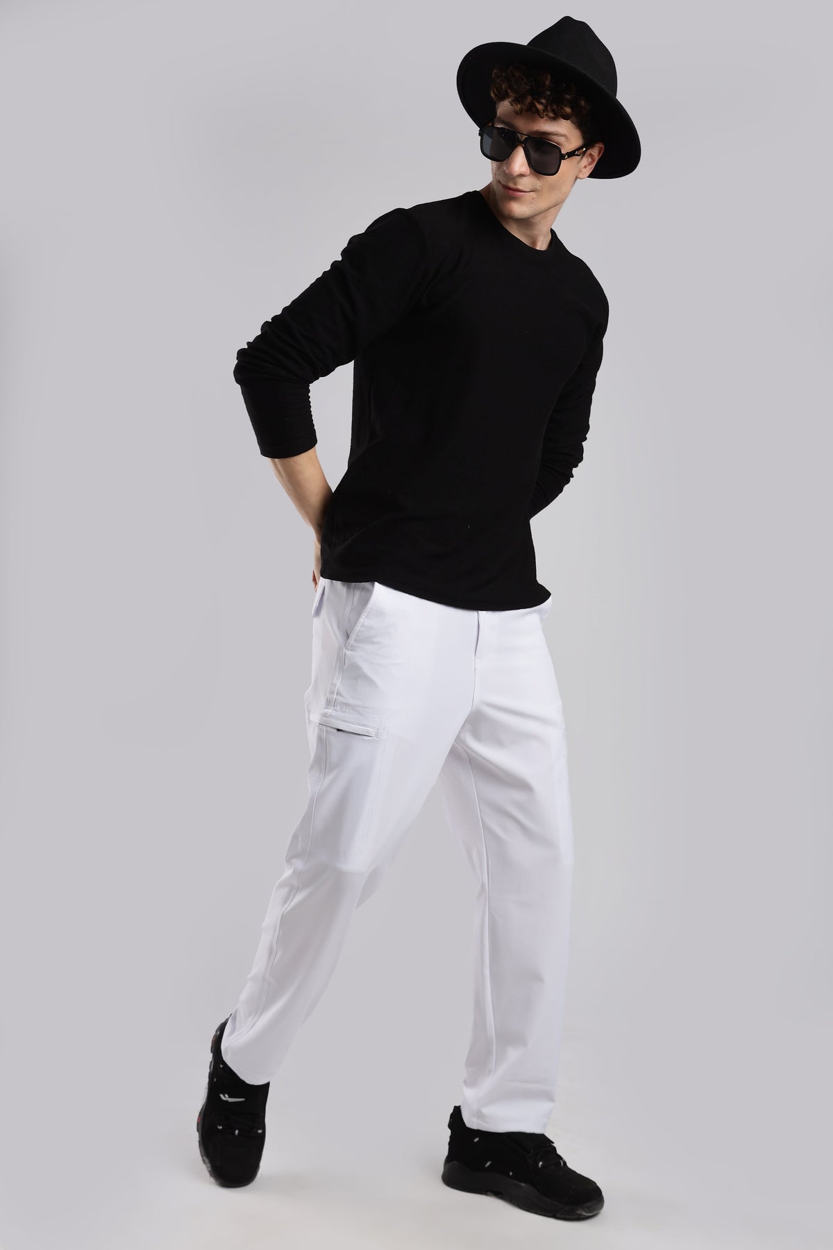 Men Structured Adventure Cargo-White
