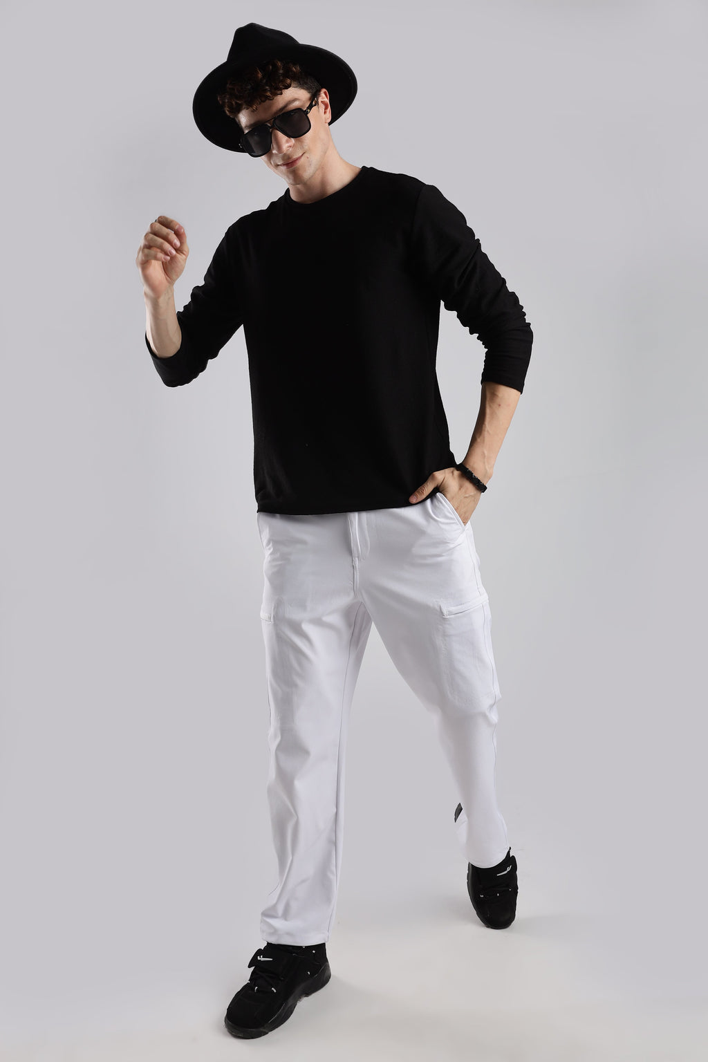 Men Structured Adventure Cargo-White