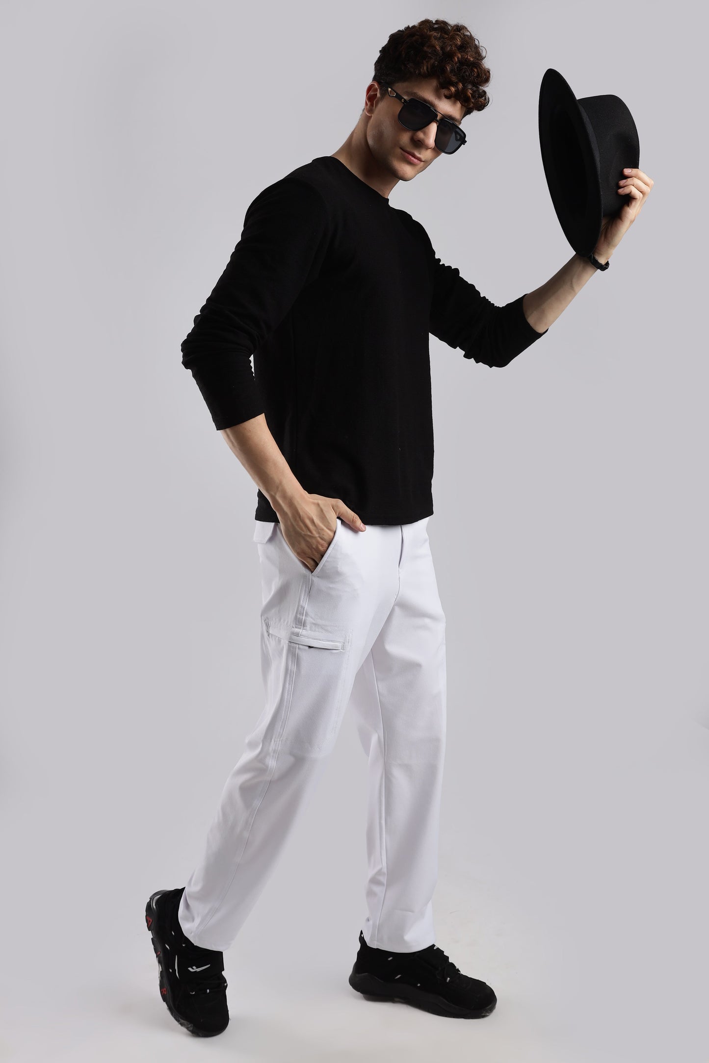 Men Structured Adventure Cargo-White