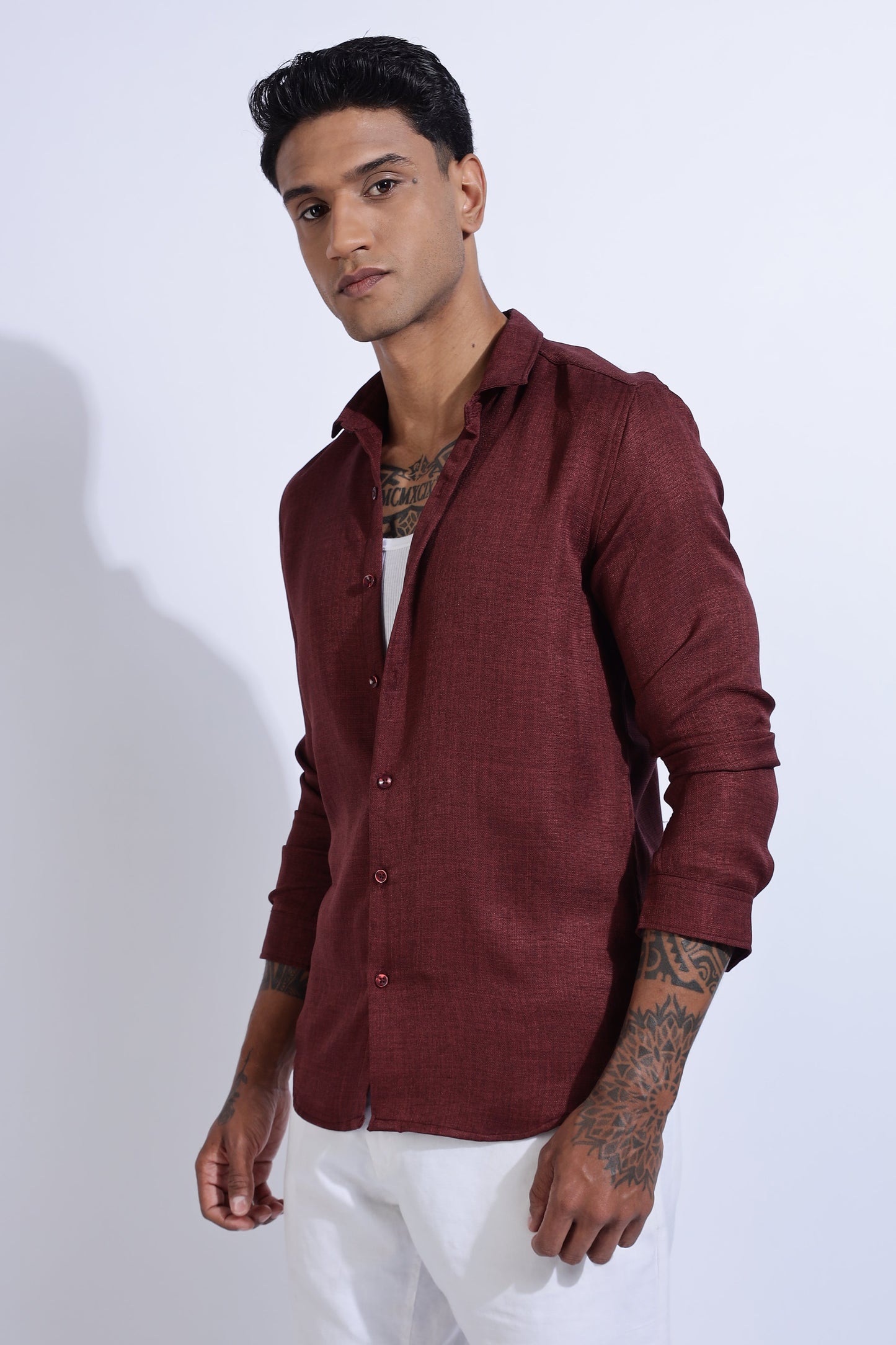Men Linen Look Shirt-Maroon