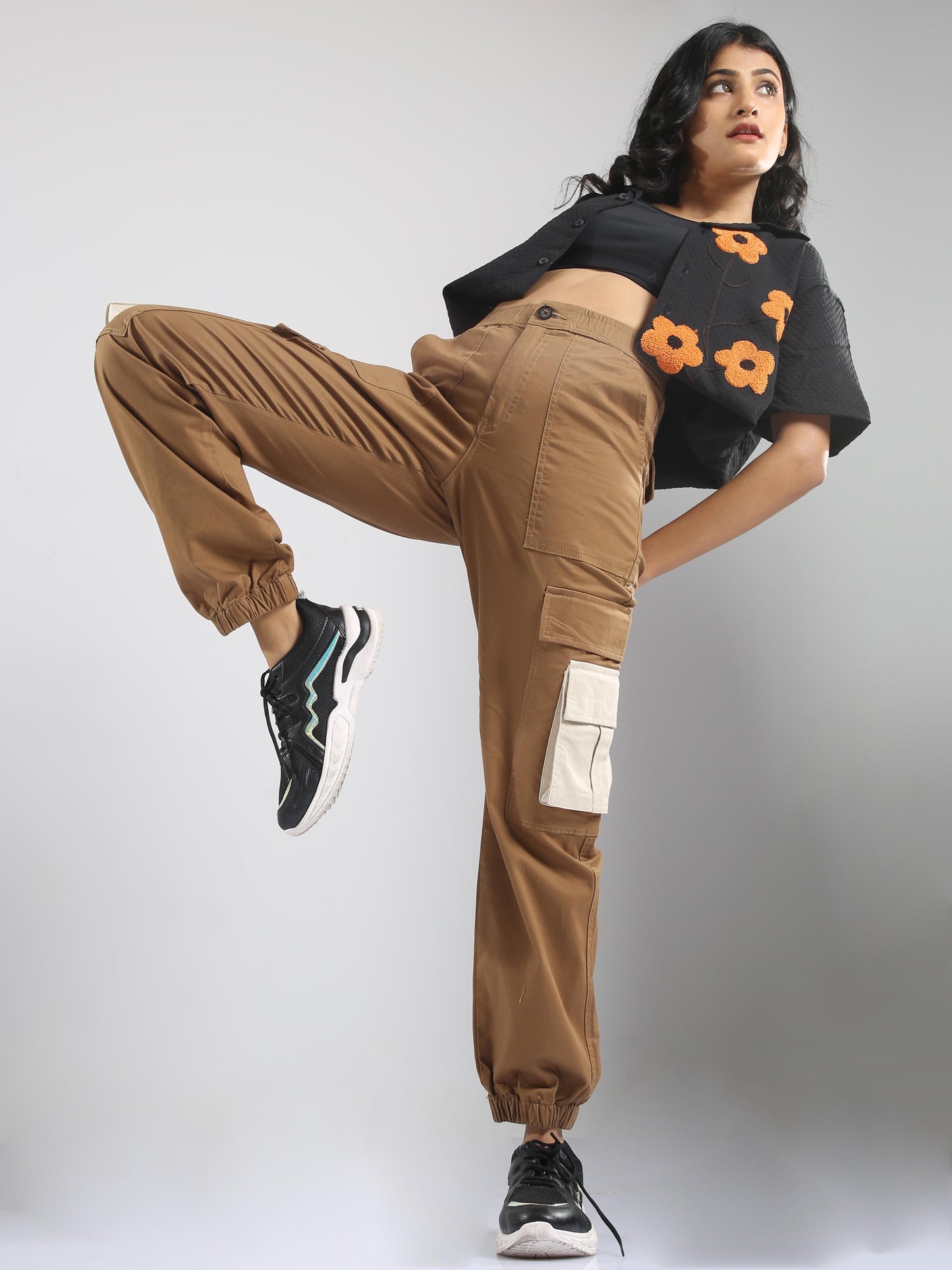 Women Jogger-Brown