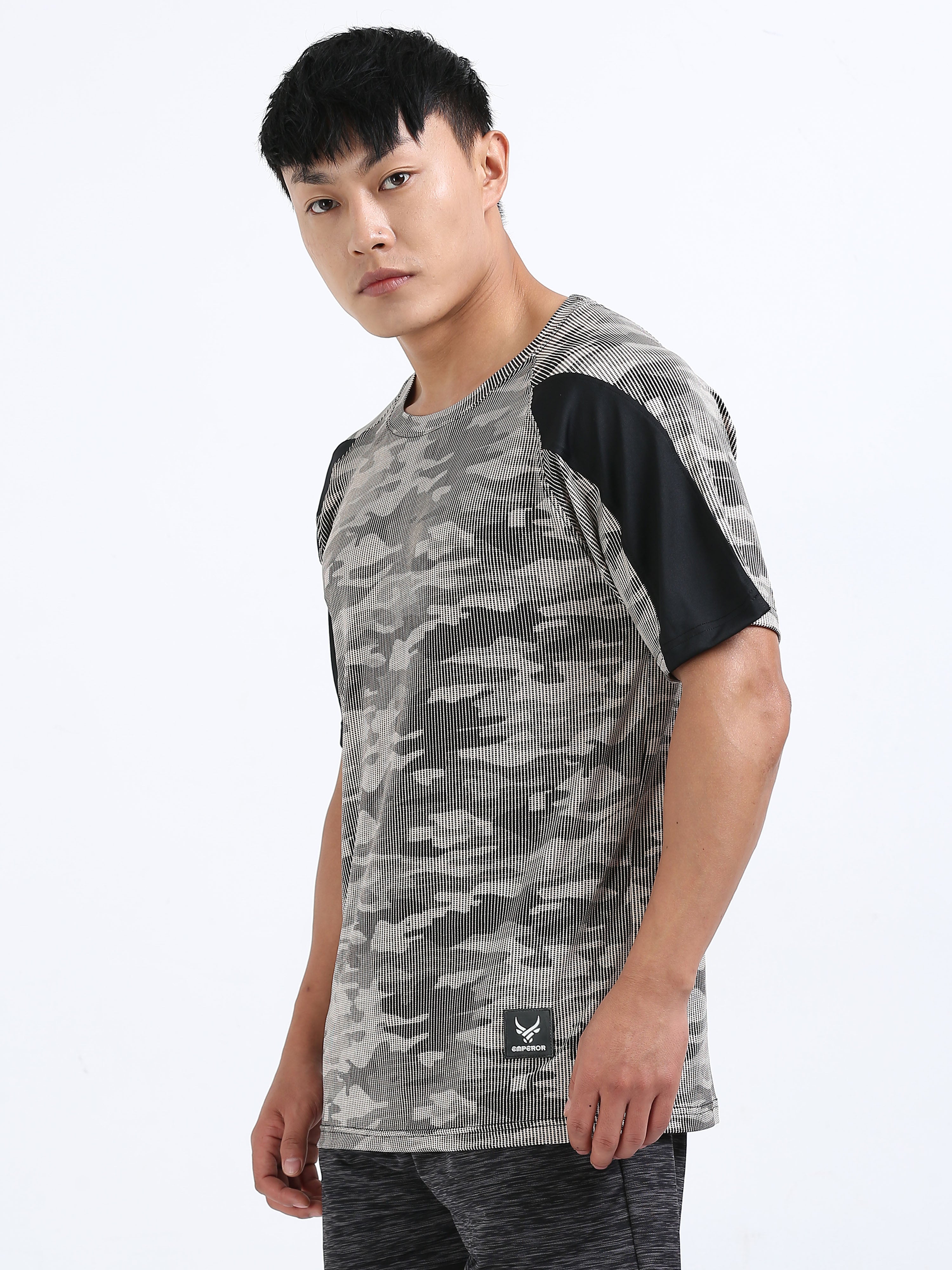 Men’s Beige Training T-Shirt with Contrast Sleeves