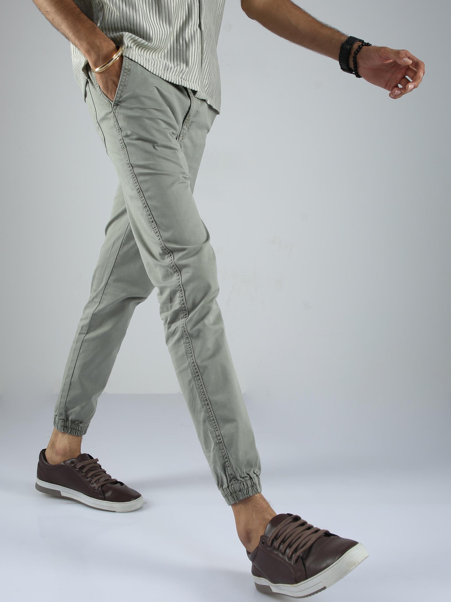 Men Joggers-Fern