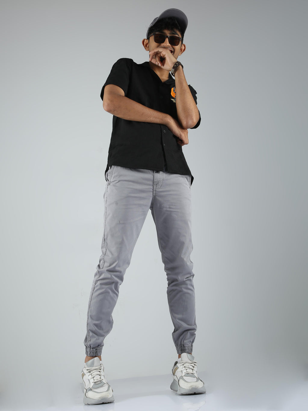 Men Joggers-Smoke