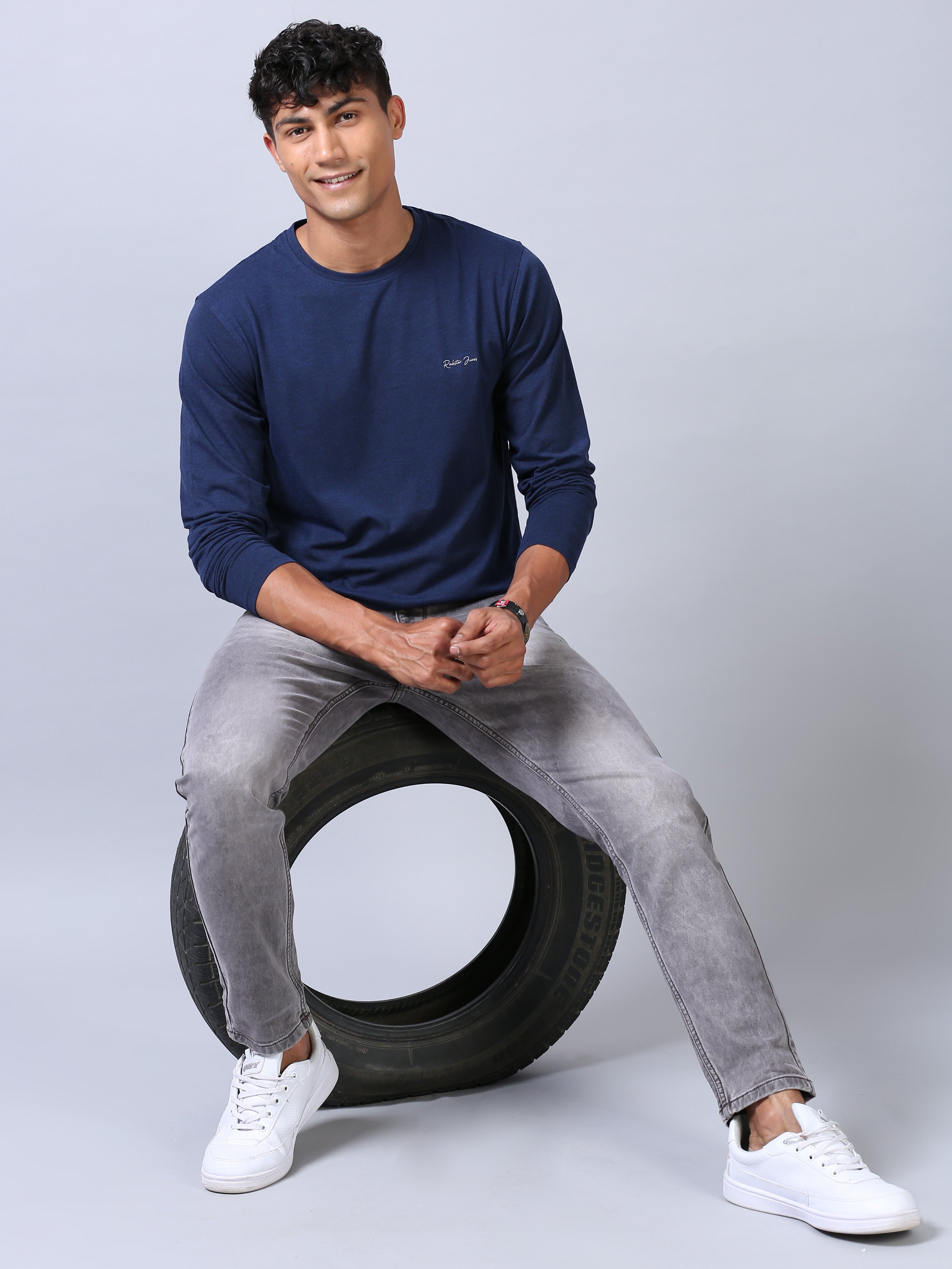Ankle Fit Jeans - Faded Grey
