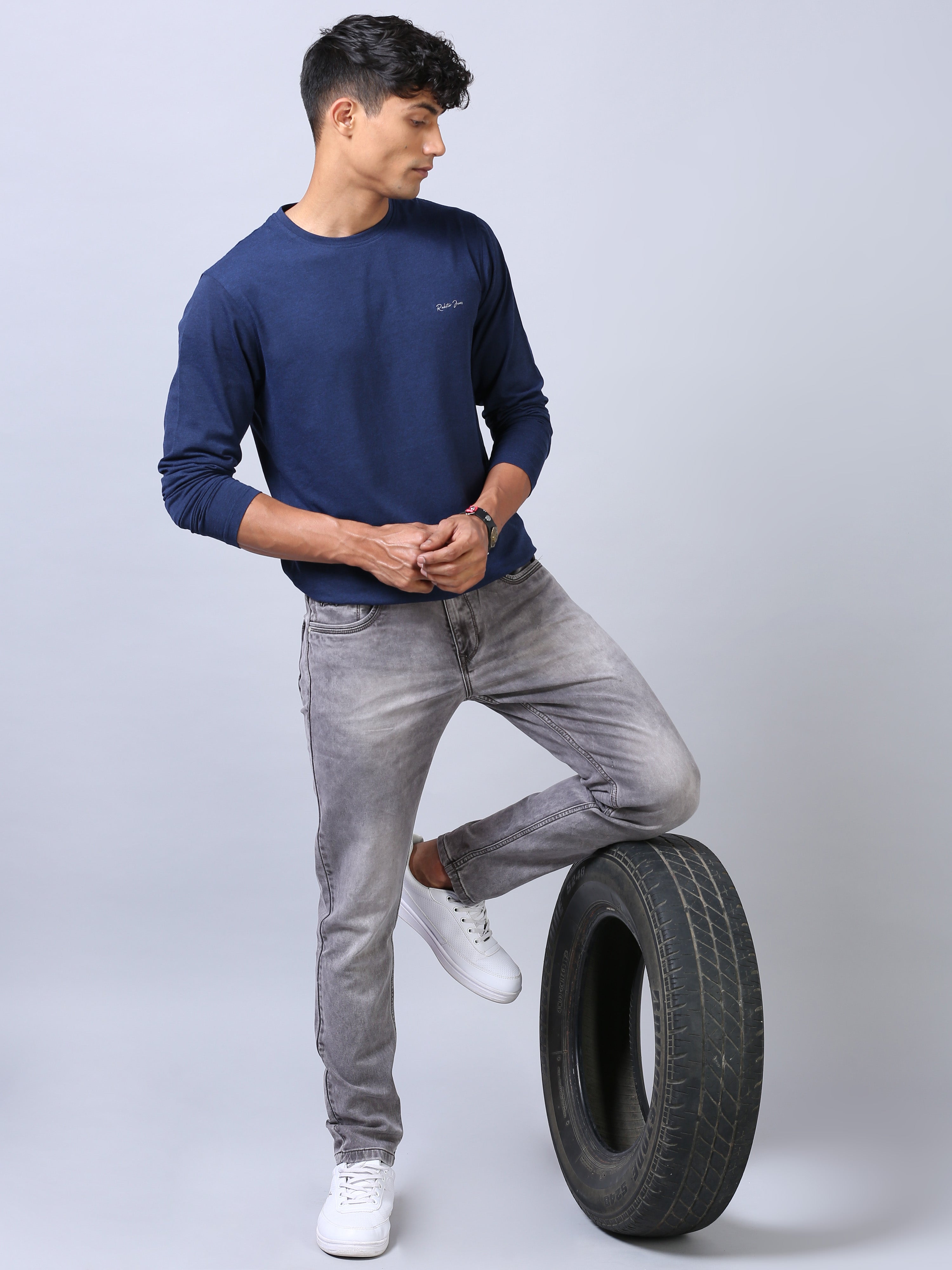 Ankle Fit Jeans - Faded Grey