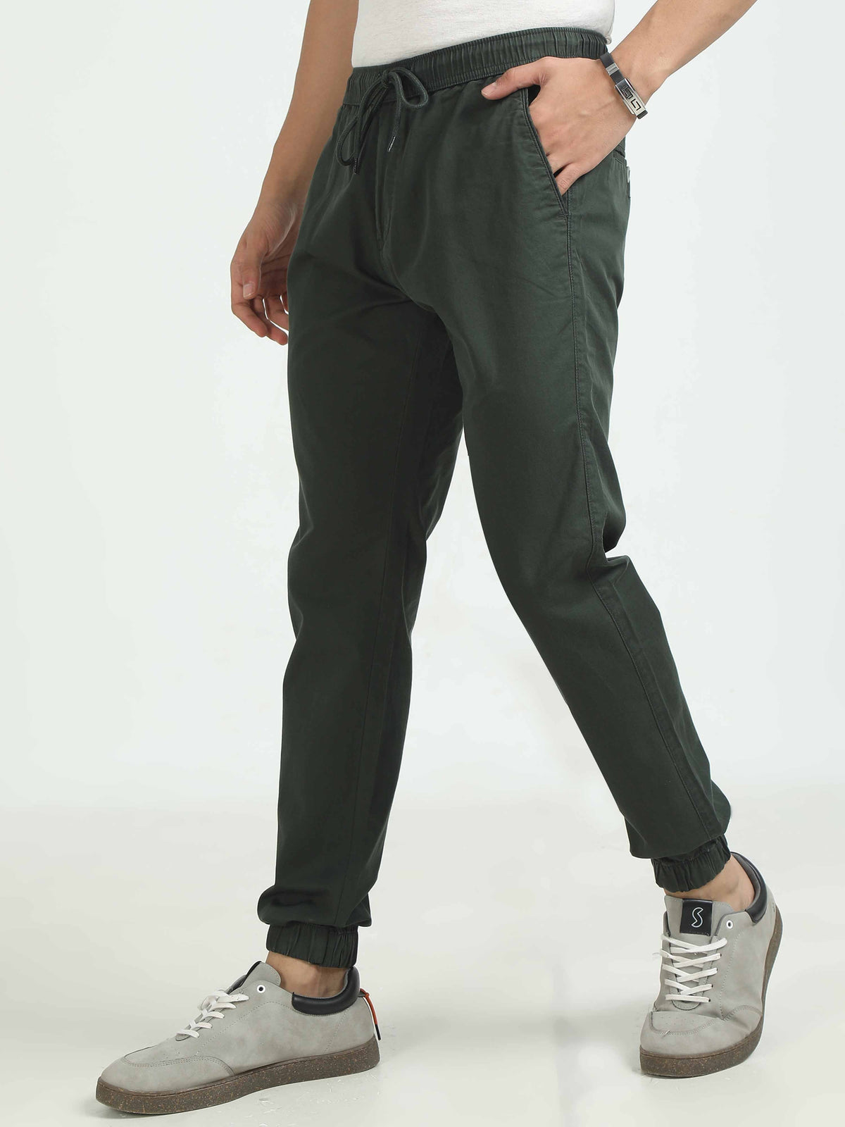 Men Air Joggers-Olive