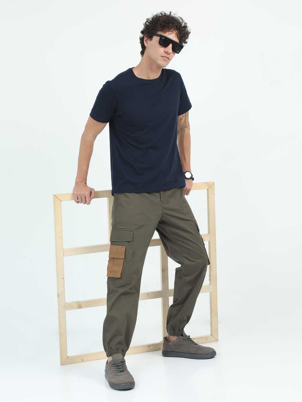 Men Classic Jogger-Olive