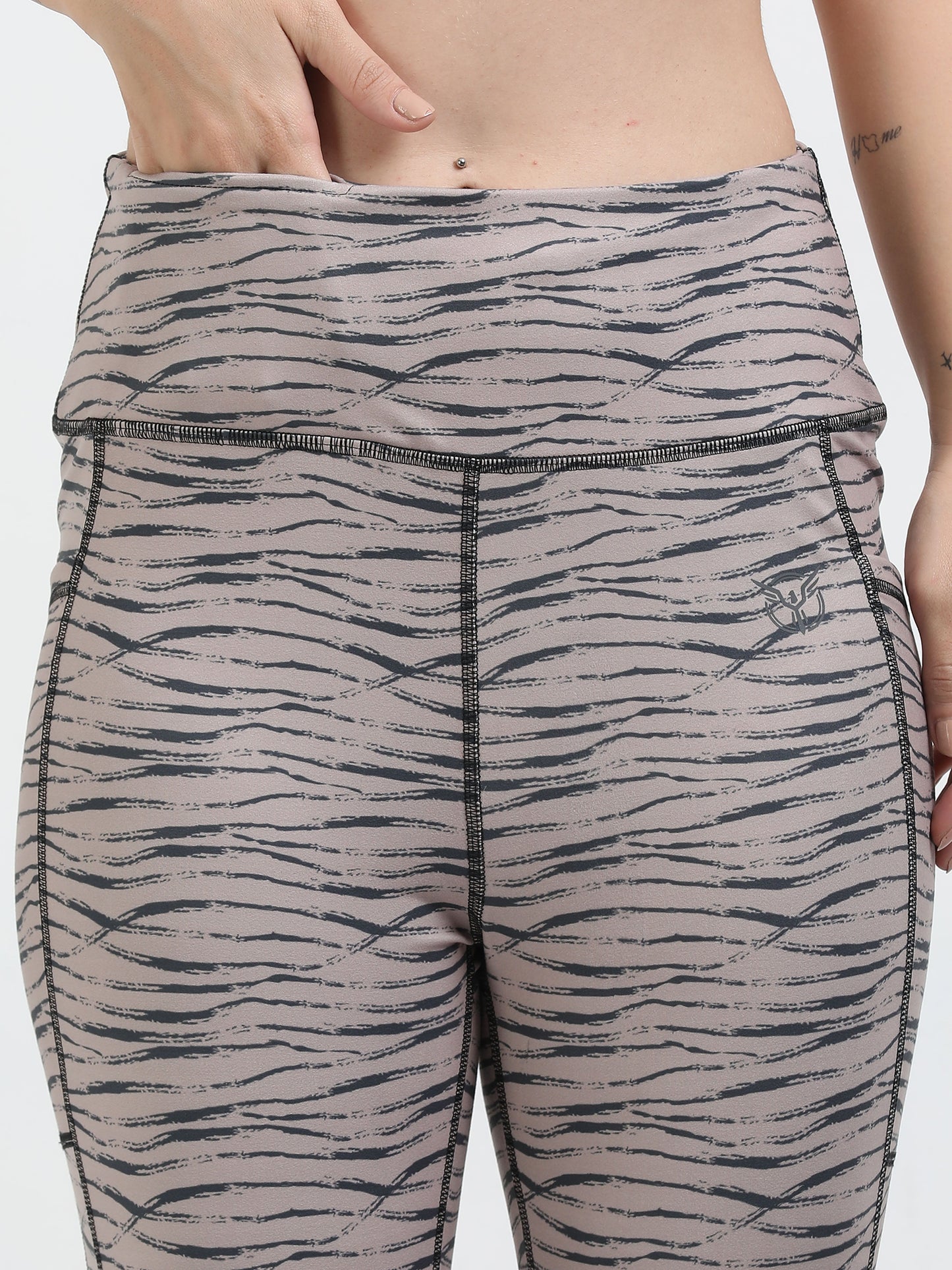 Sculptsonic: Performance Ankle Legging/tight