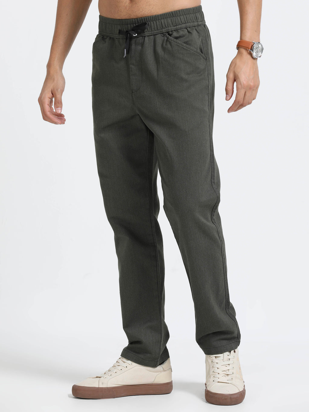 Men Relaxed Airport Traveller Trouser-Grey