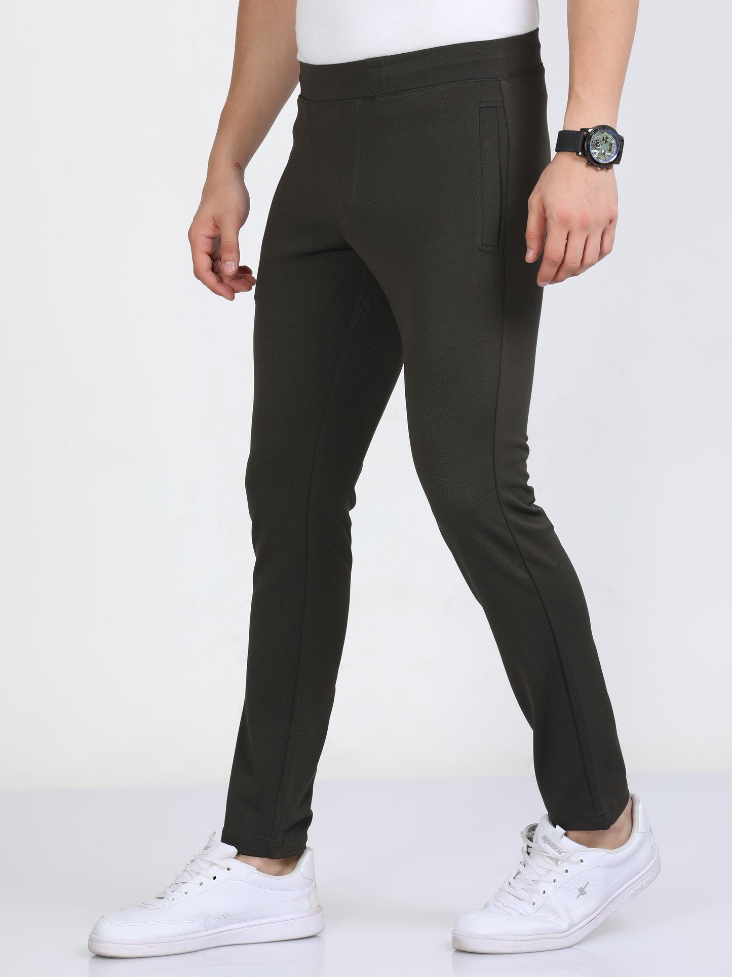 Men Slate Stretchy Peanut Joggers