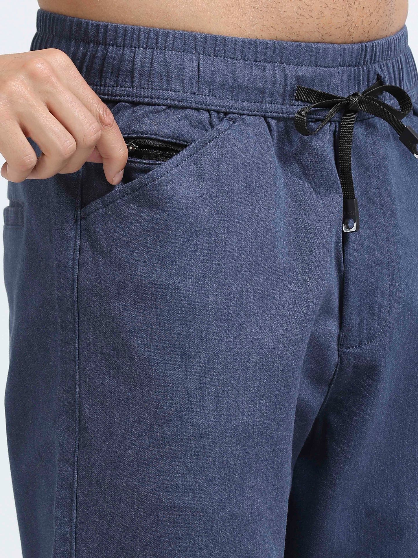 Men Relaxed Airport Traveller Trouser-Navy