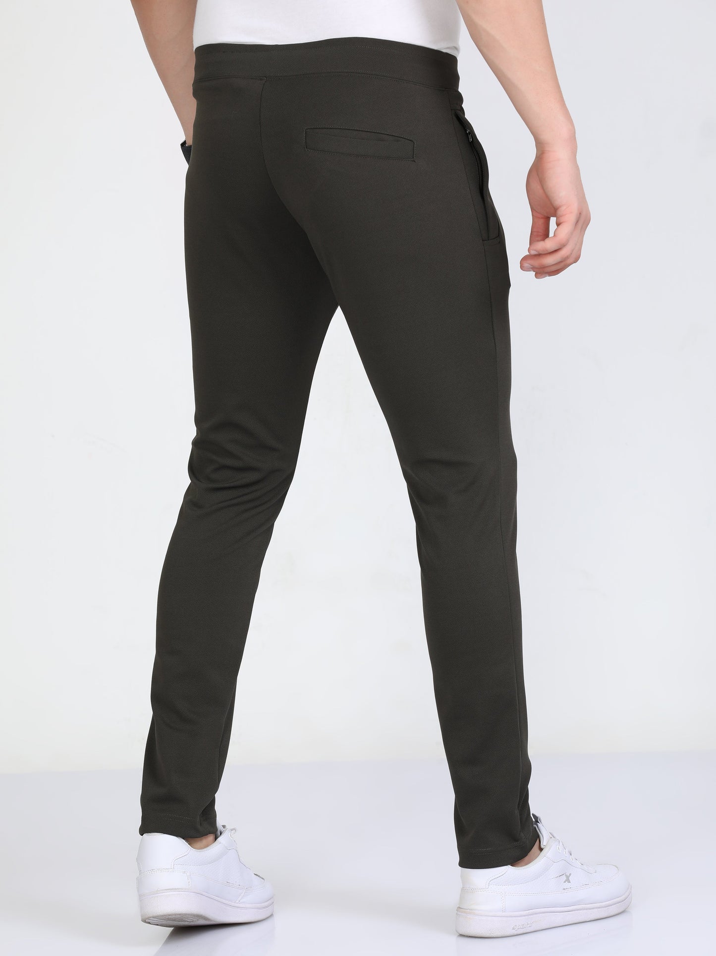 Men Slate Stretchy Peanut Joggers