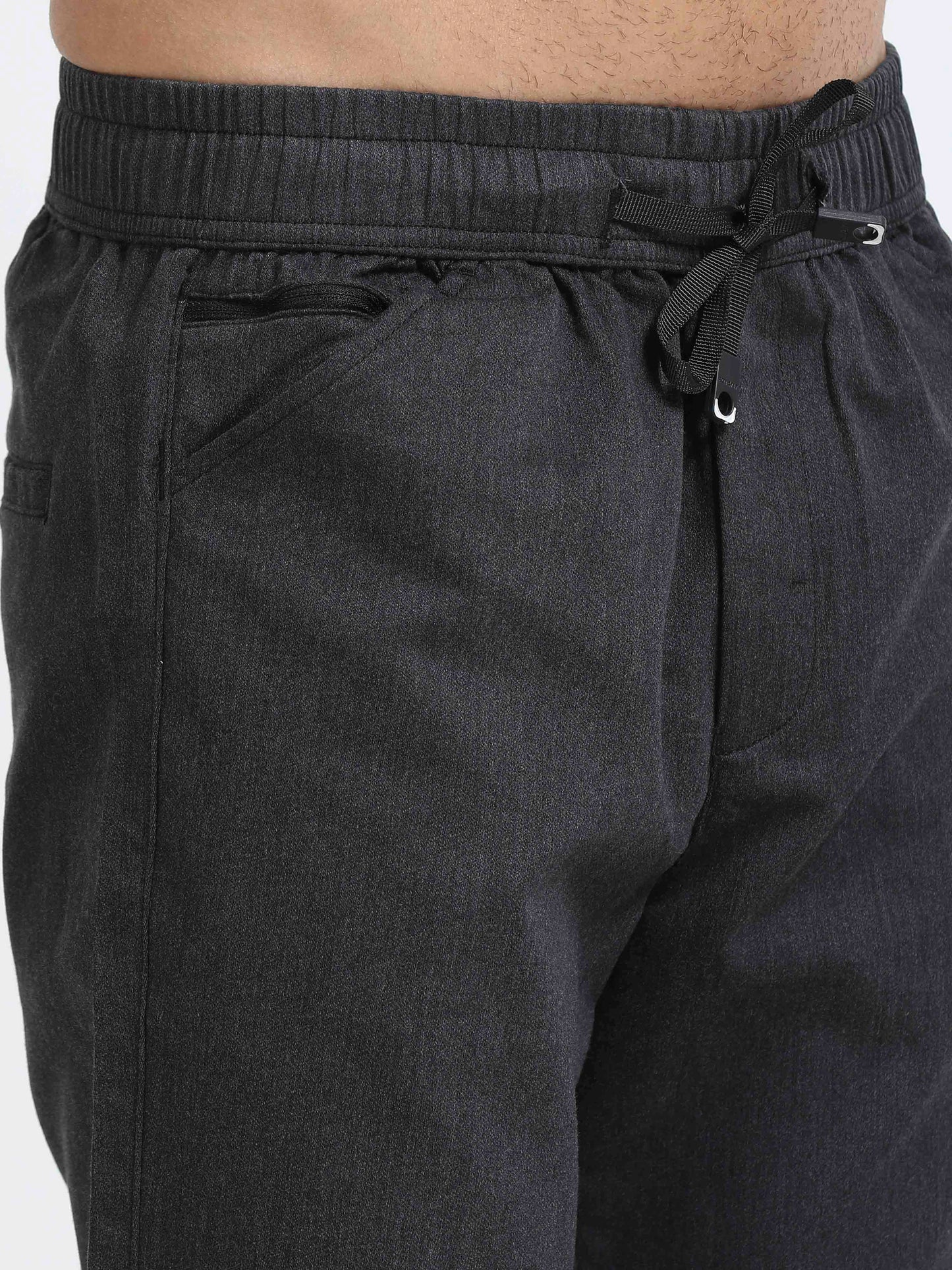 Men Relaxed Airport Traveller Trouser-Black