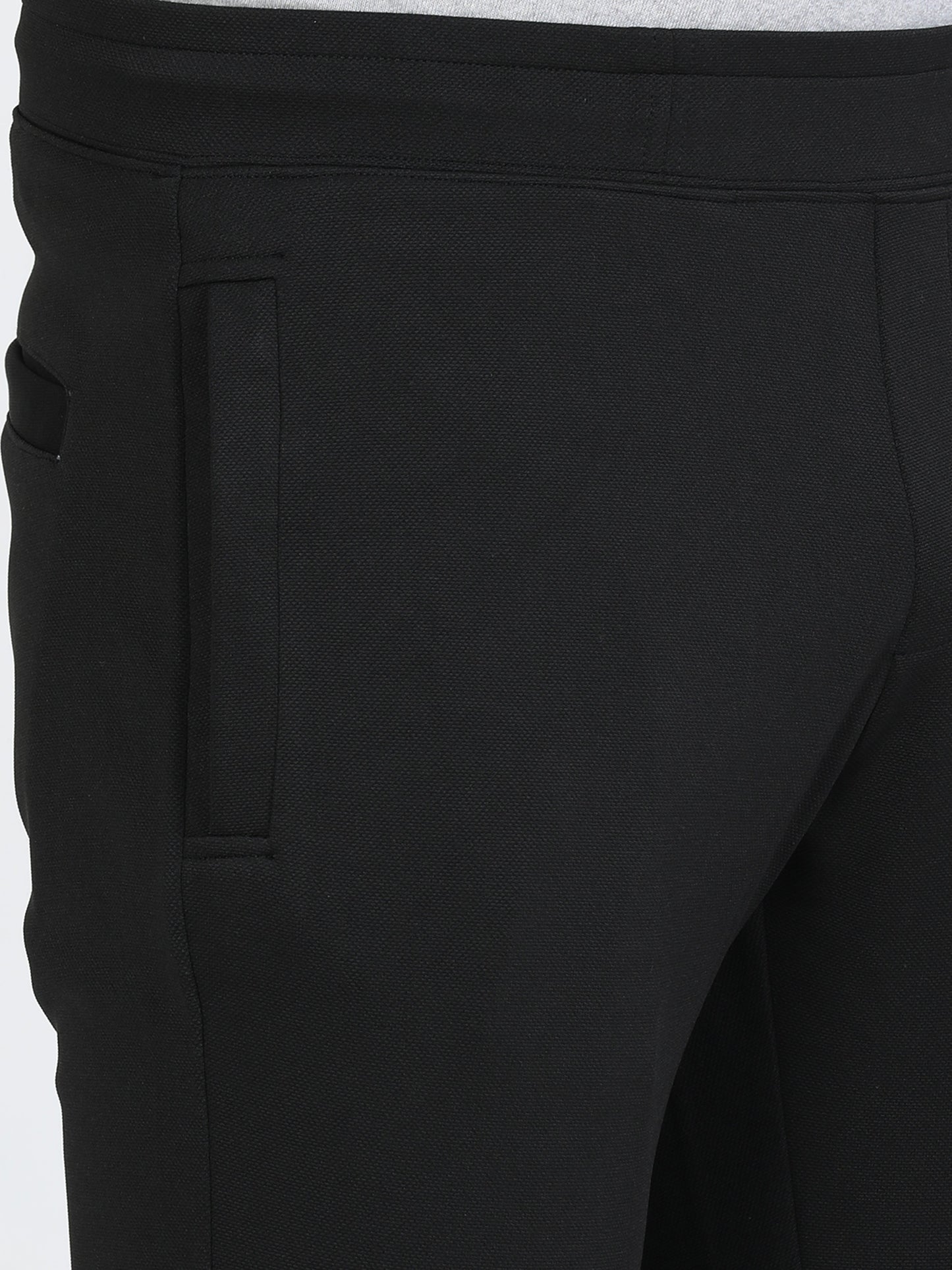 Men Midnight Stretchy Peanut Joggers