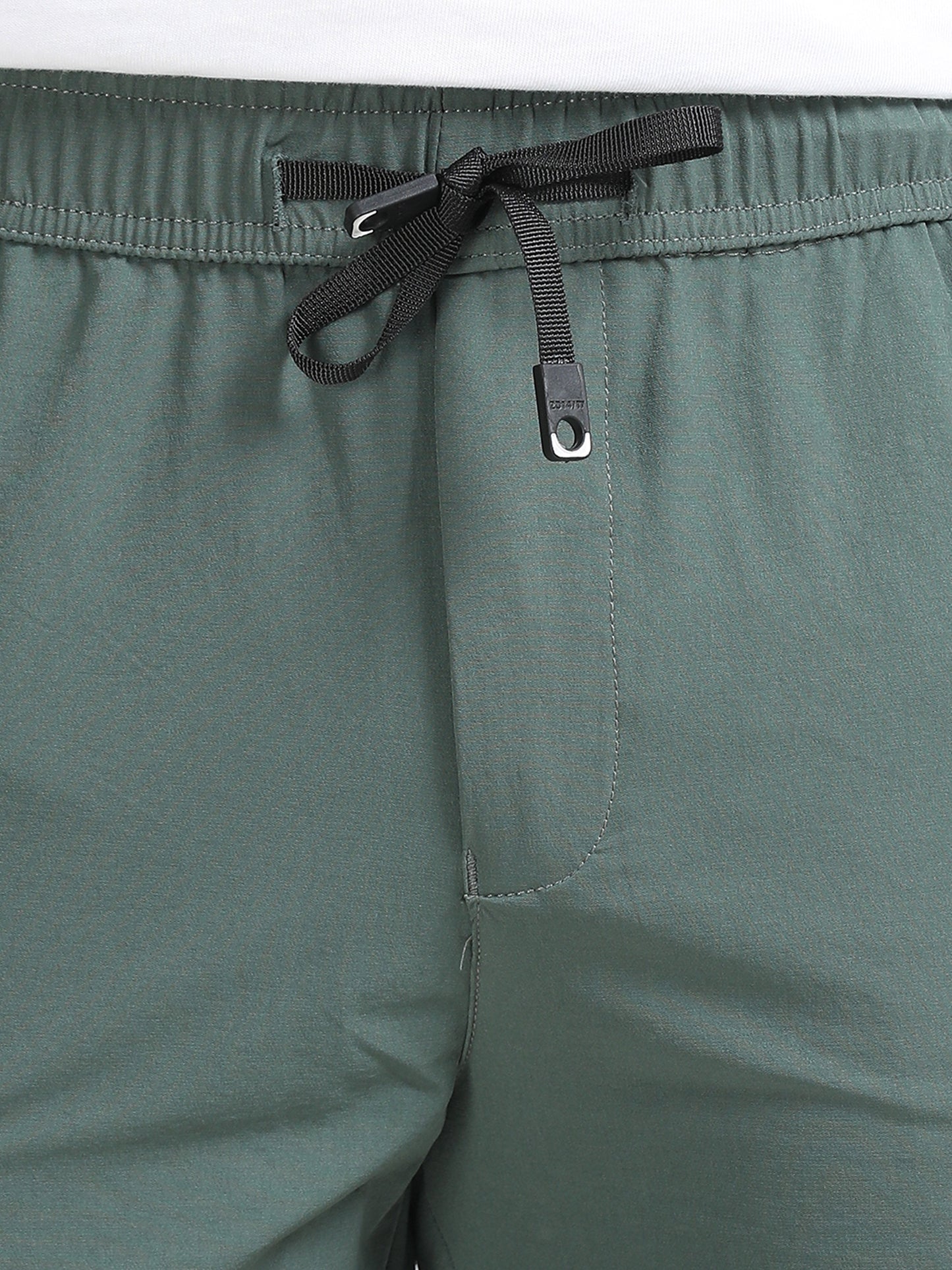 Men Parachute Cargo Shorts-Ft Green