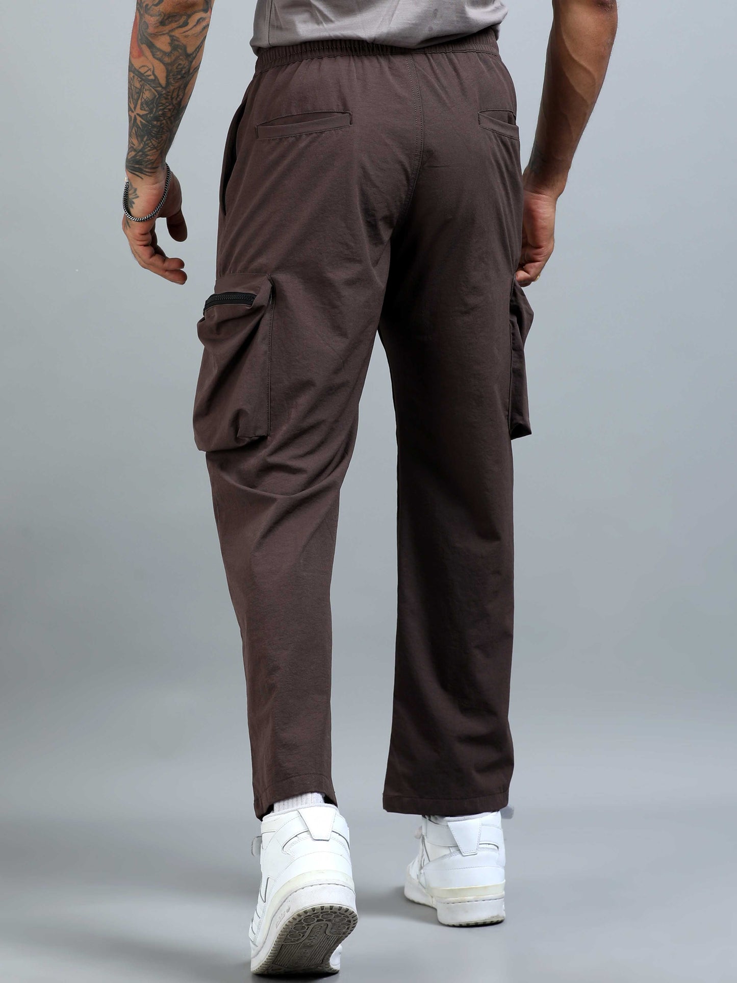 UrbanVoyage Relaxed Cargo In Brown