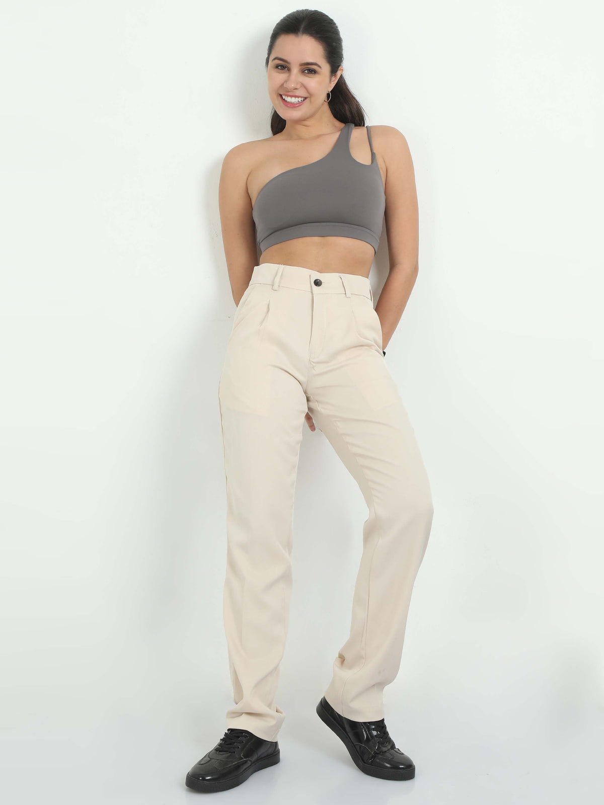 Women Bon Voyage Pleat Pant-Cream