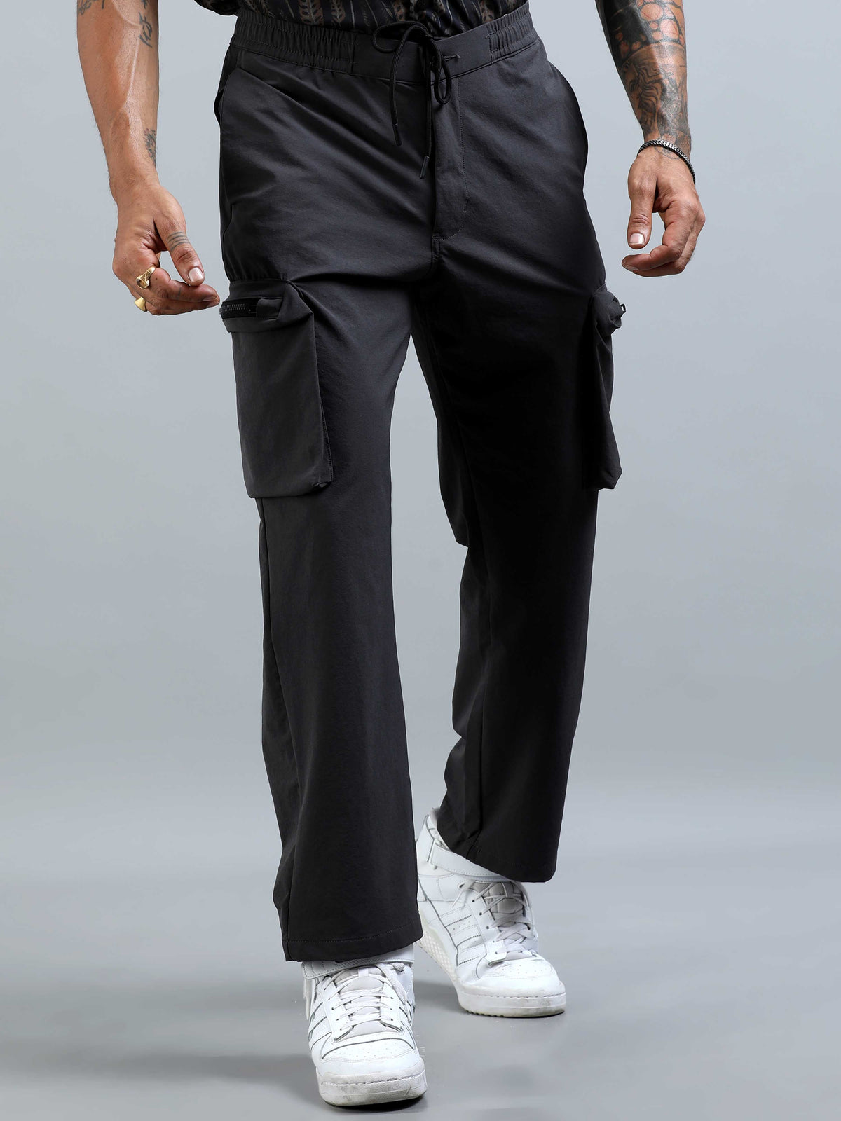 UrbanVoyage Relaxed Cargo In Grey