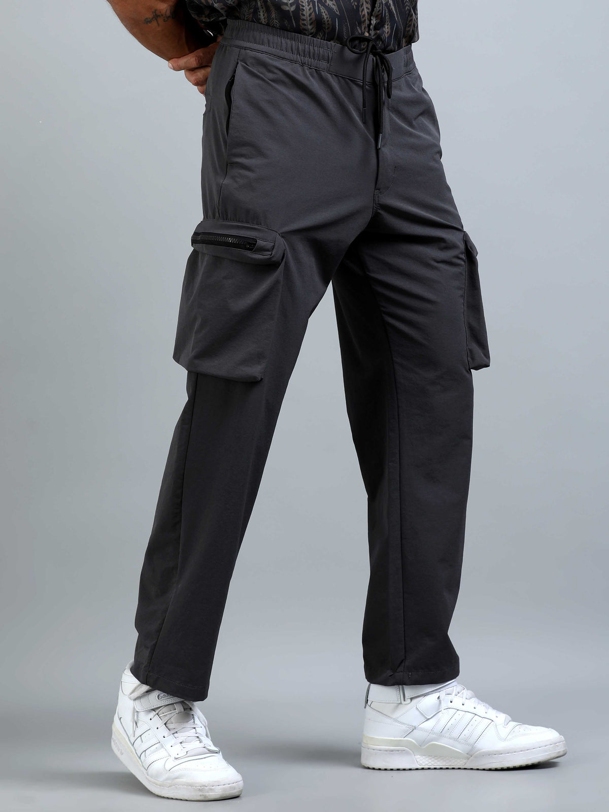 UrbanVoyage Relaxed Cargo In Grey
