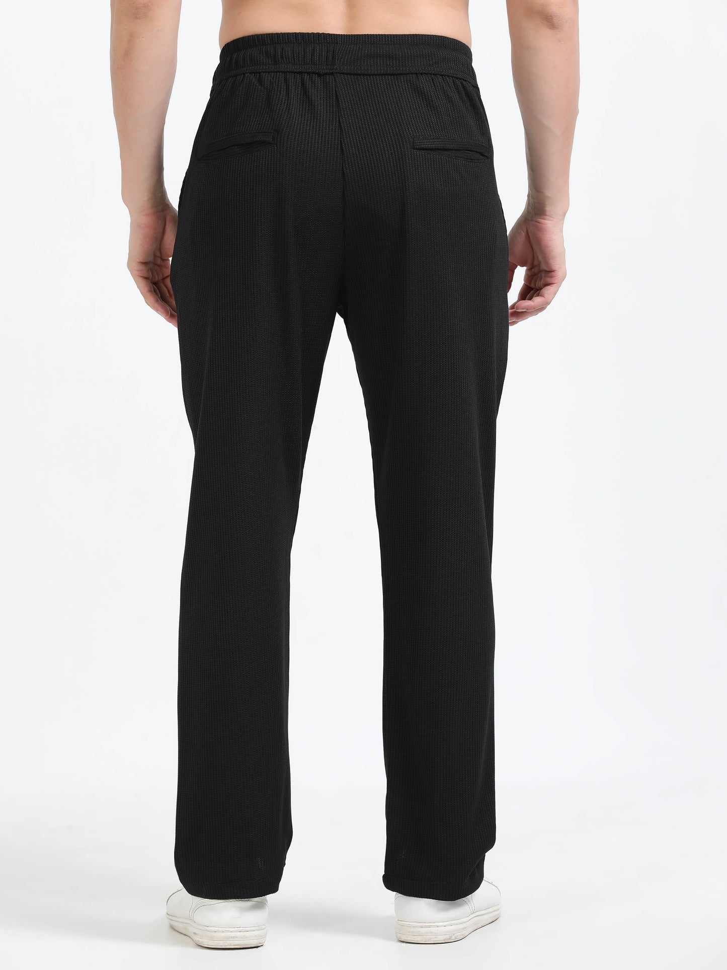 Men Popcorn Traveler Trouser-Black