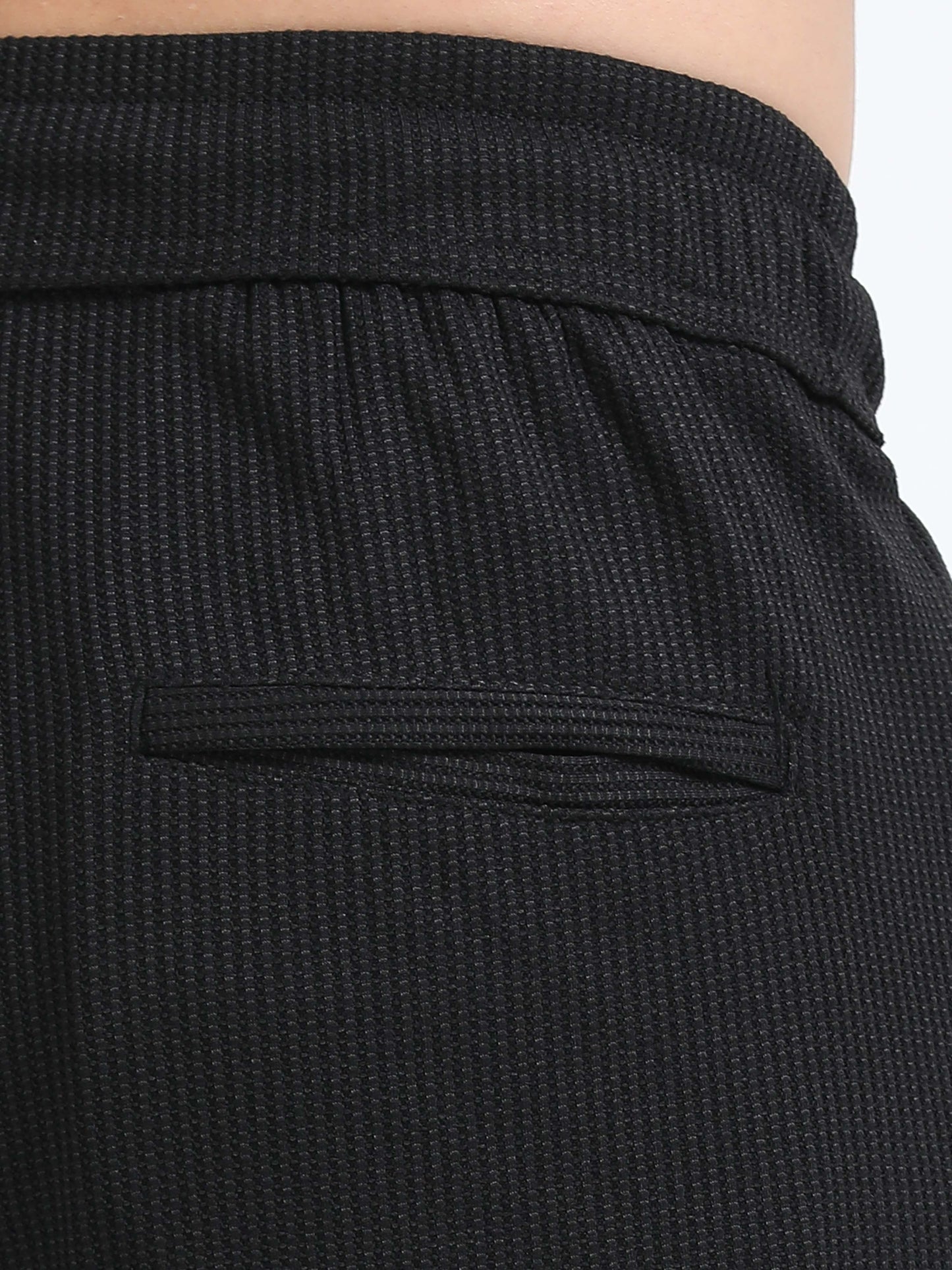 Men Popcorn Traveler Trouser-Black