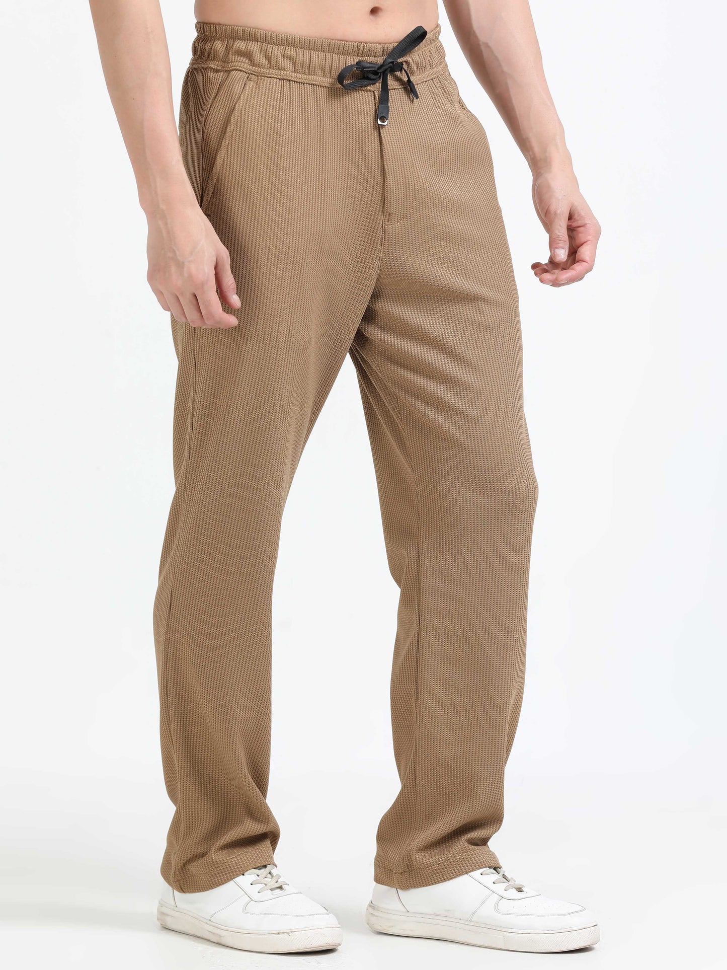 Men Popcorn Traveller Trouser-Fawn