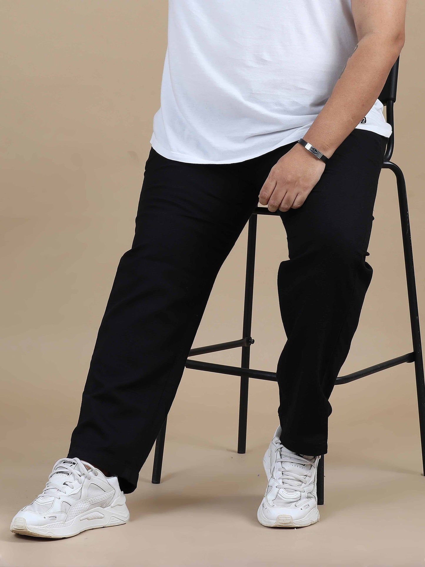 Relaxed Fit Trouser-Black