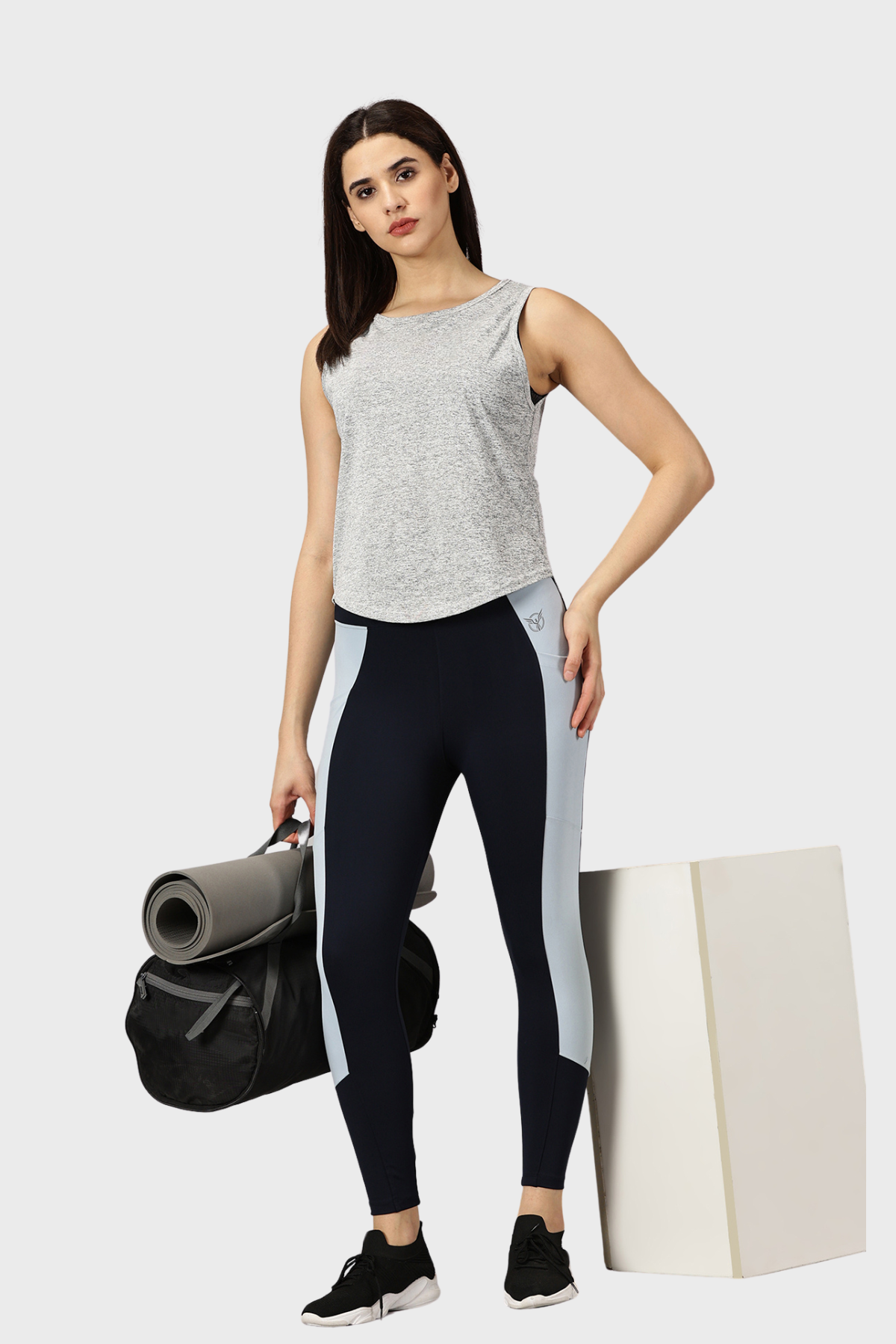 Verveflex: Performance Monochrome Ankle Legging