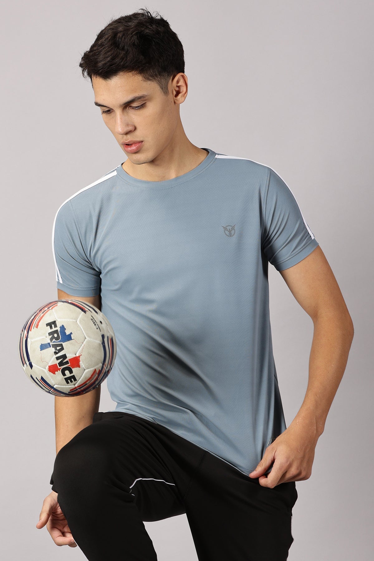 Men Performance Sleeve Line Tee