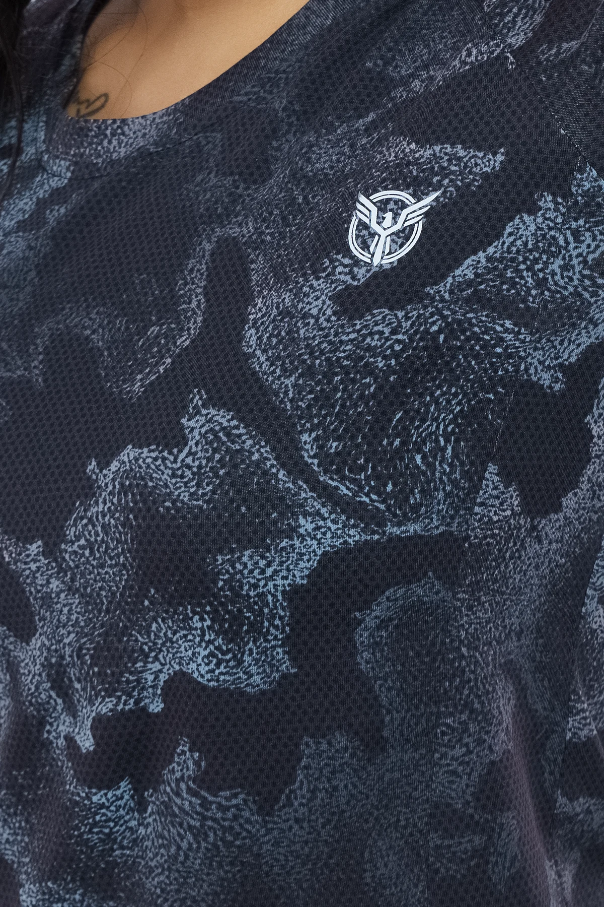 Cozinex:active Crop- Raglan Sleeve Tee