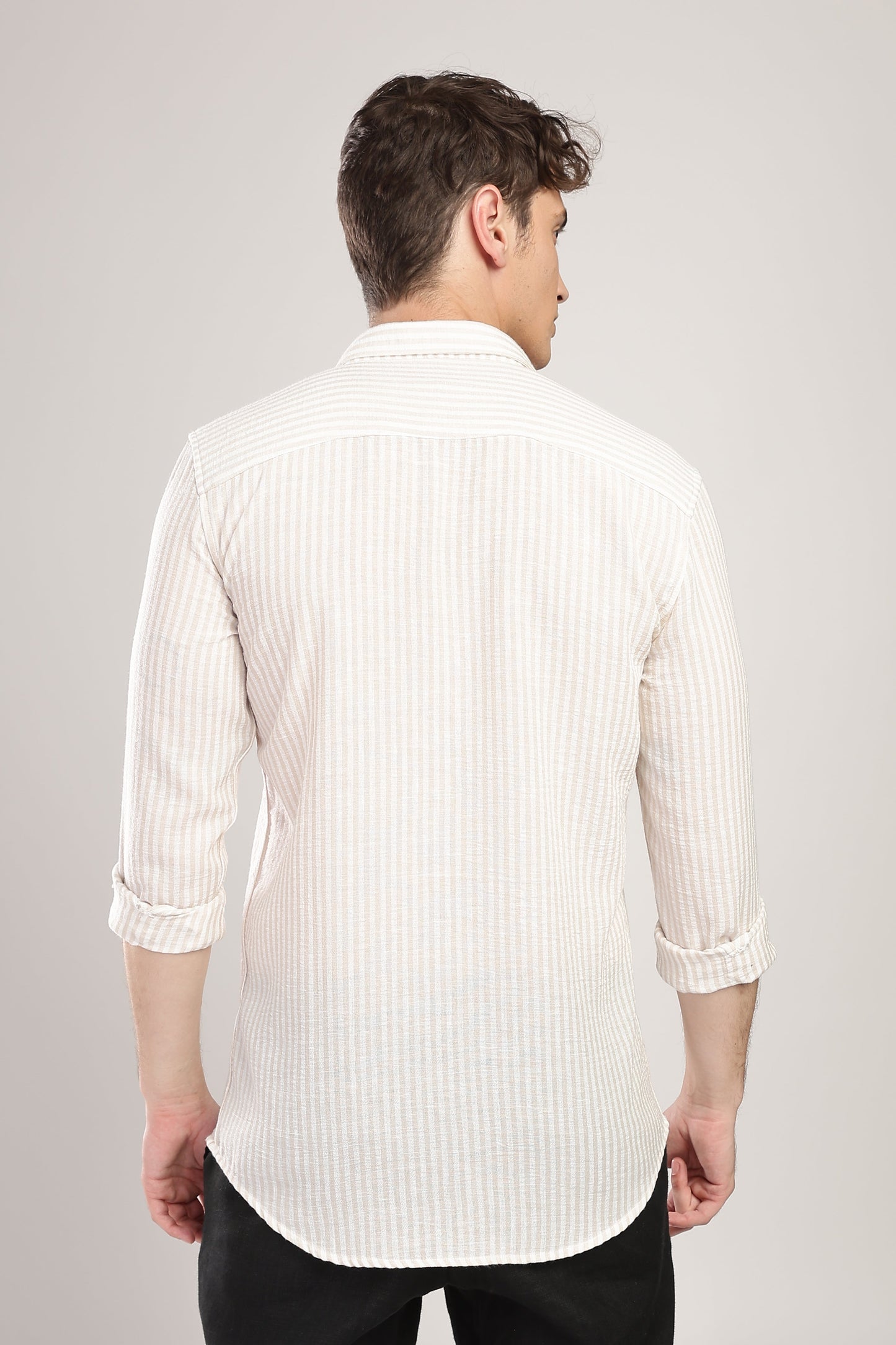 Men Linen Like Lining Shirt-Beige