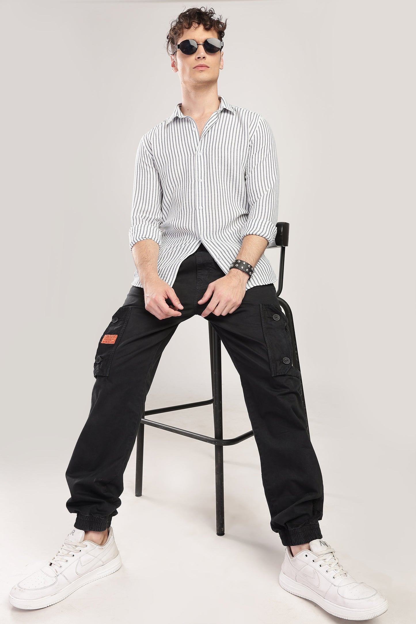 Men Linen Like Lining Shirt-Charcoal