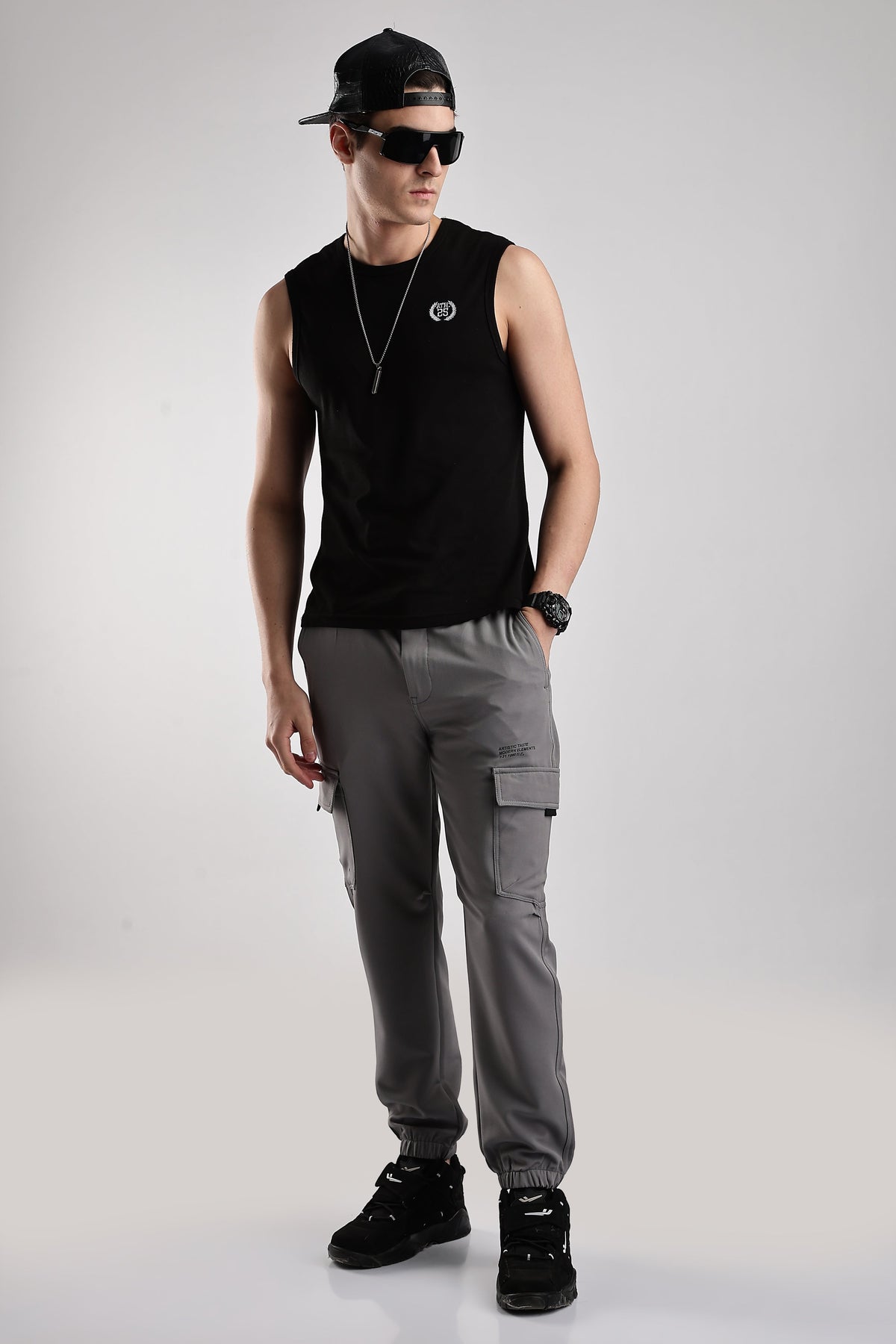 Men Structured Imported Utility Joggers-Lt Grey