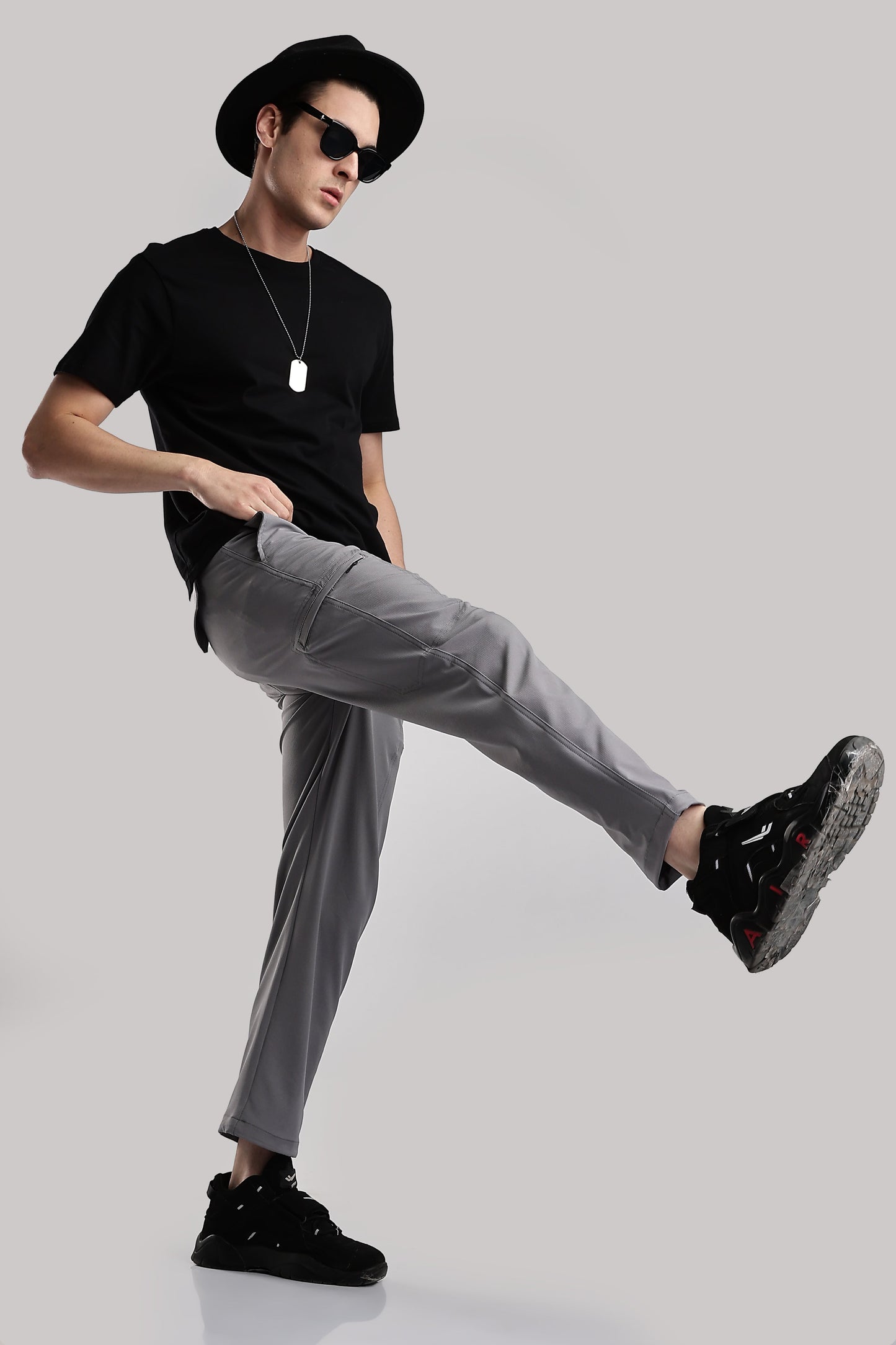 Men Structured Adventure Cargo-Lt Grey