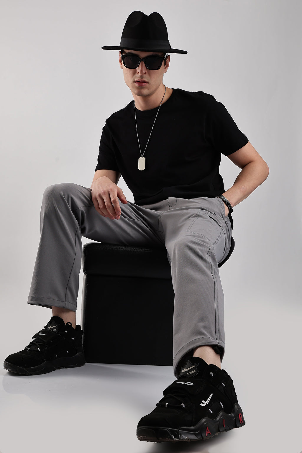Men Structured Adventure Cargo-Lt Grey