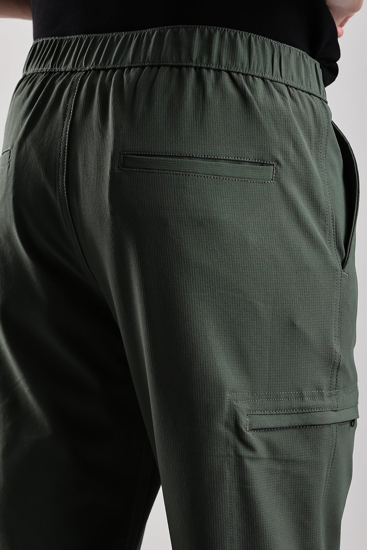 Men Structured Adventure Cargo-Ft Green