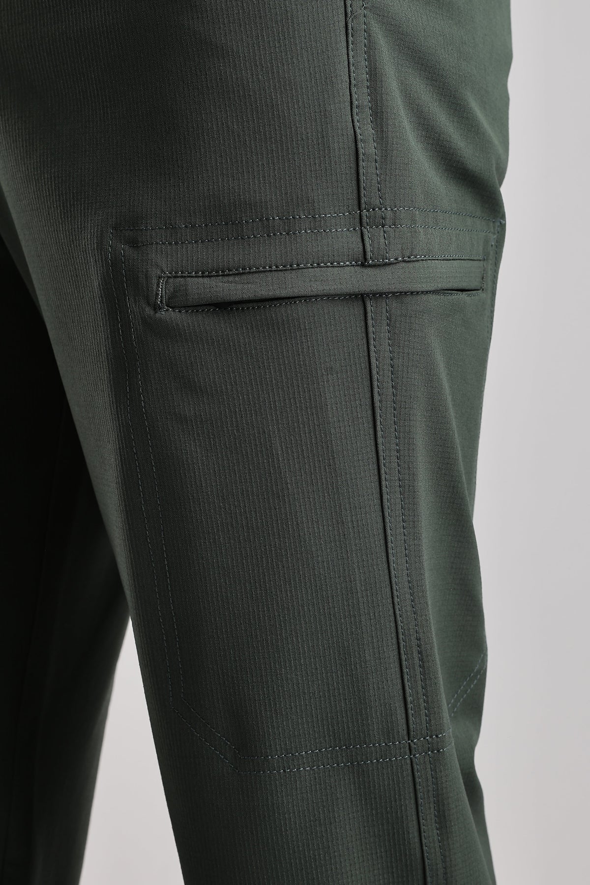 Men Structured Adventure Cargo-Ft Green