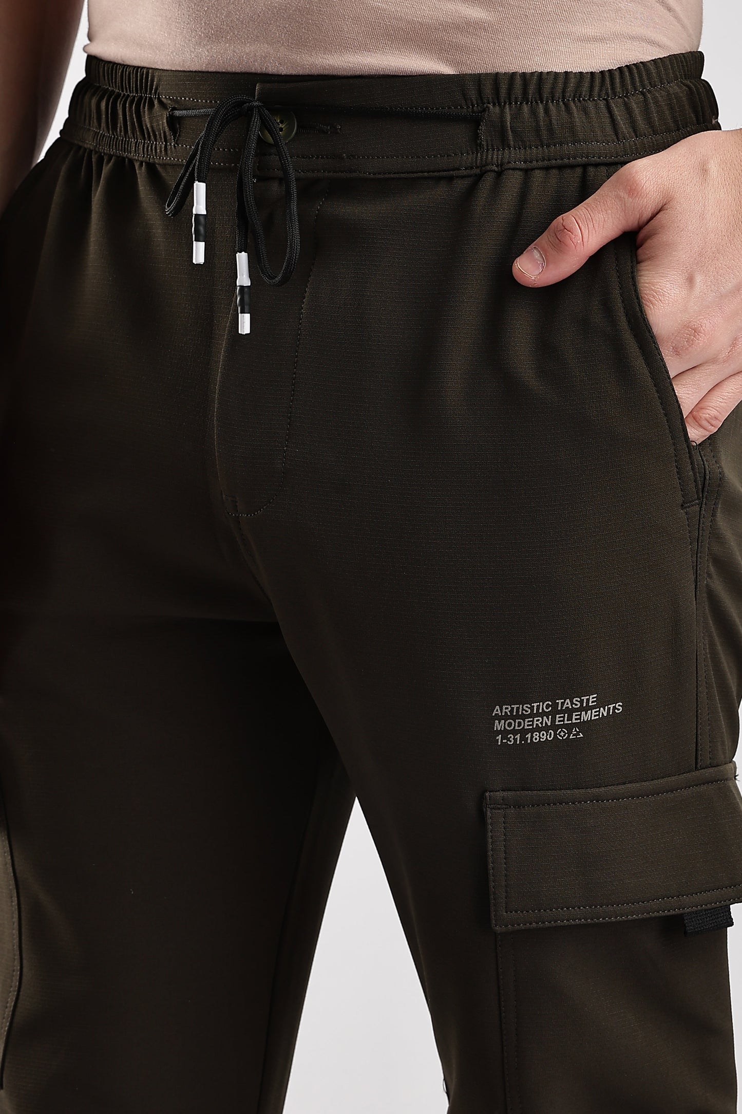 Men Structured Imported Utility Joggers-Brown