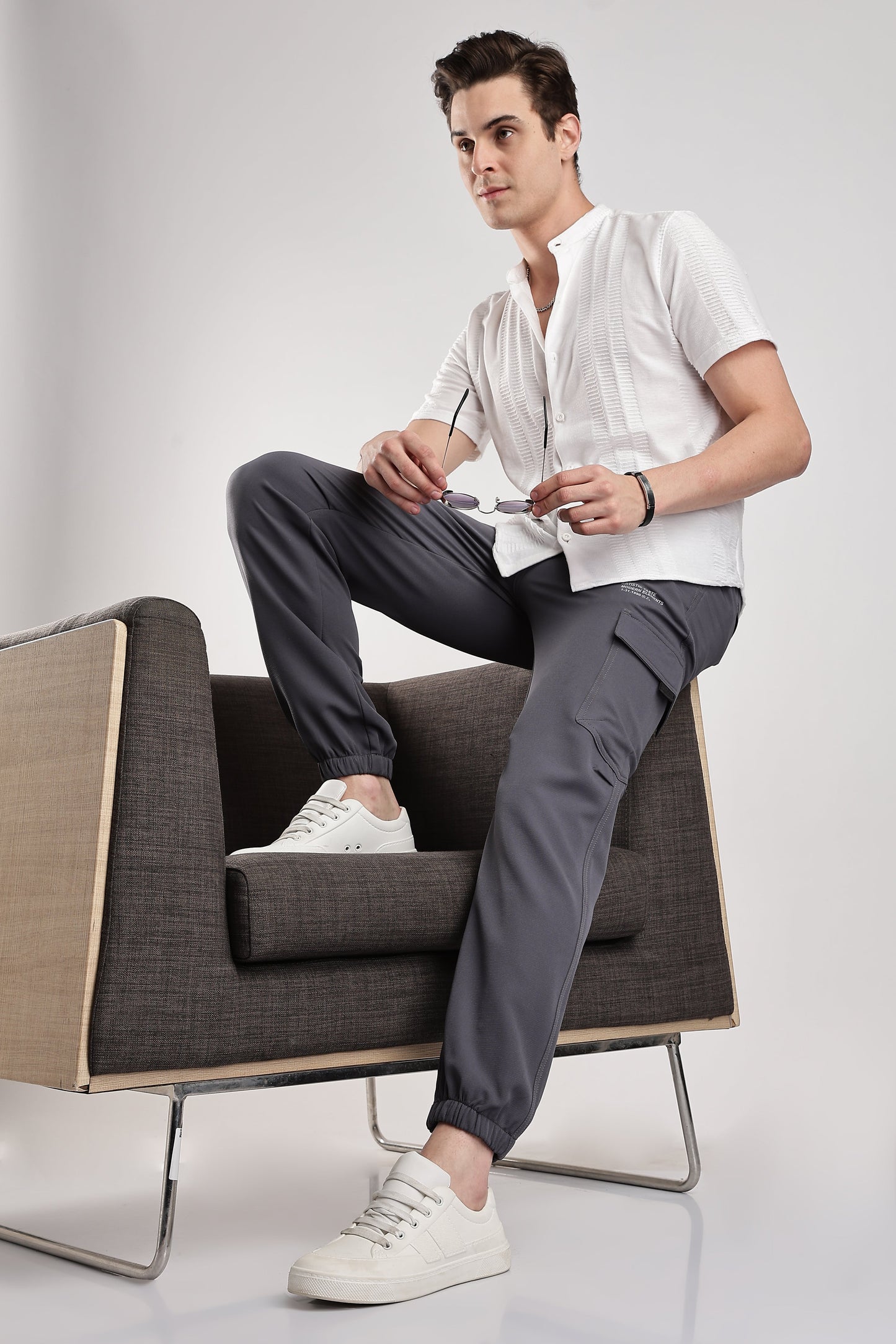 Men Structured Imported Utility Joggers-Olive