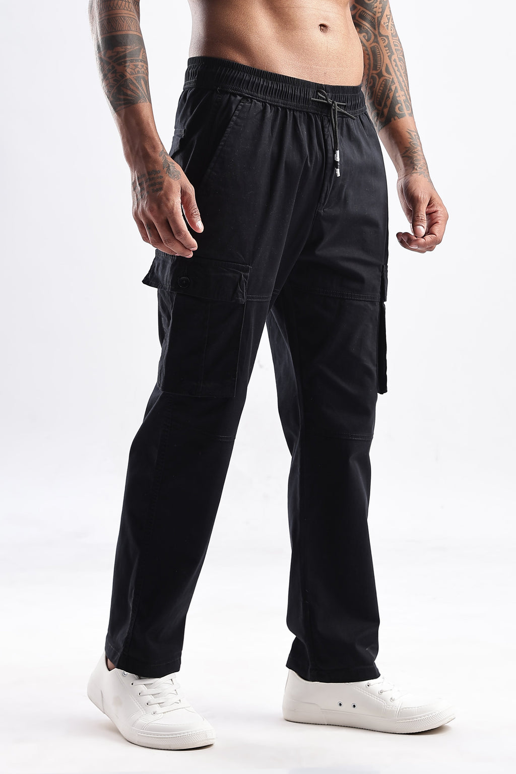 Men Traveller Utility Cargo-Black