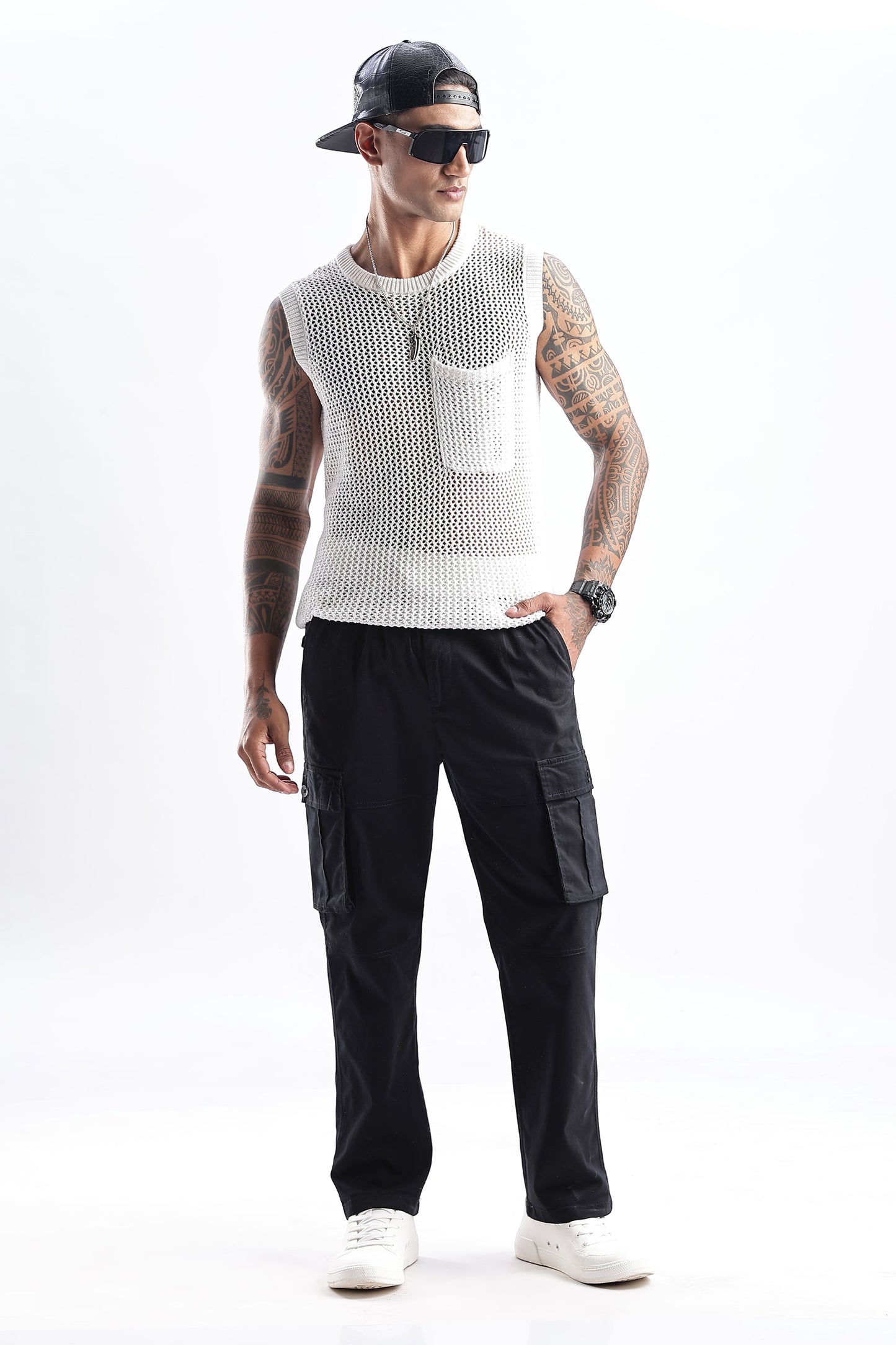 Men Traveller Utility Cargo-Black