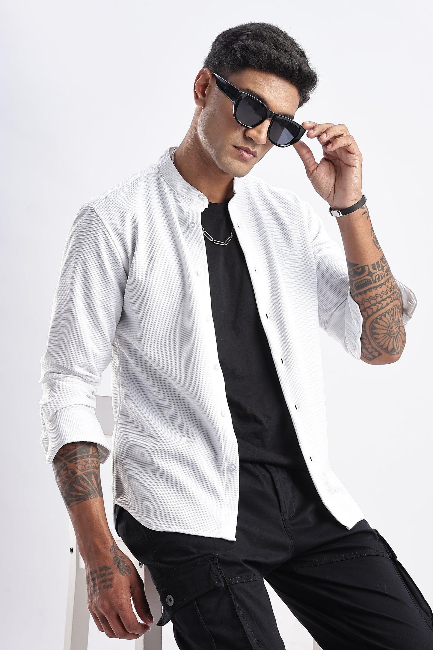 Men Waffle Dobby Shirts Mandarin Collar-White