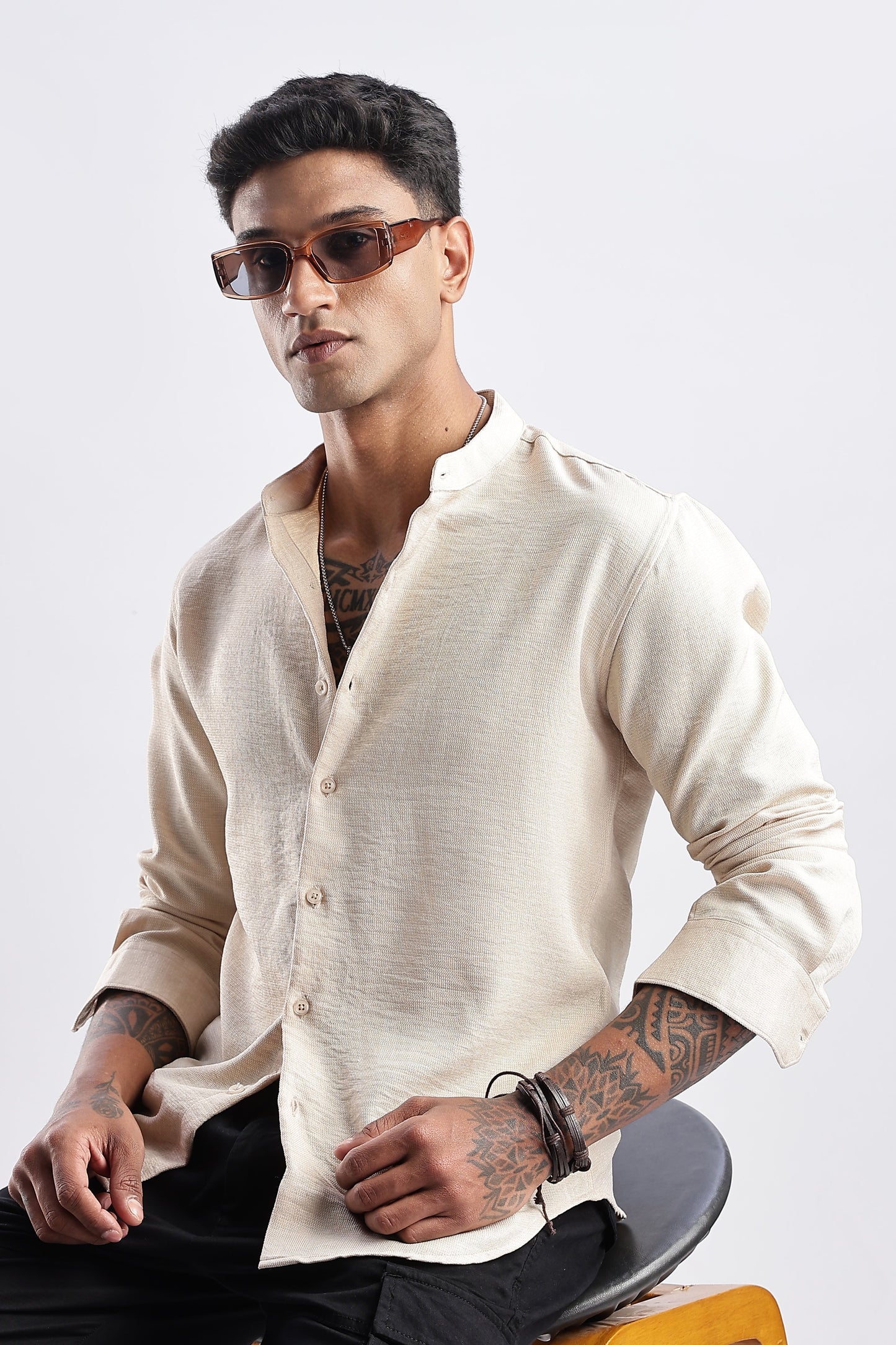 Men Milange Linen Look Shirts Mandarin Collar-Cream